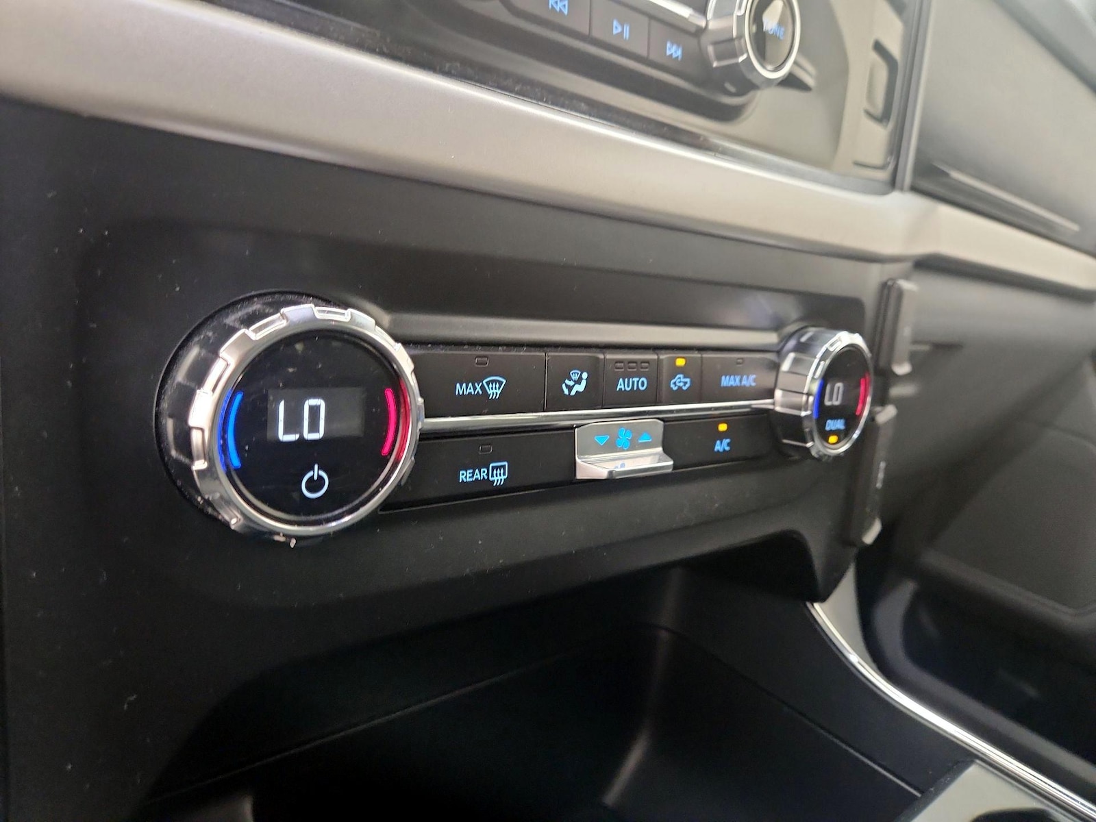 2021 Ford F-150 XLT - Photo 18
