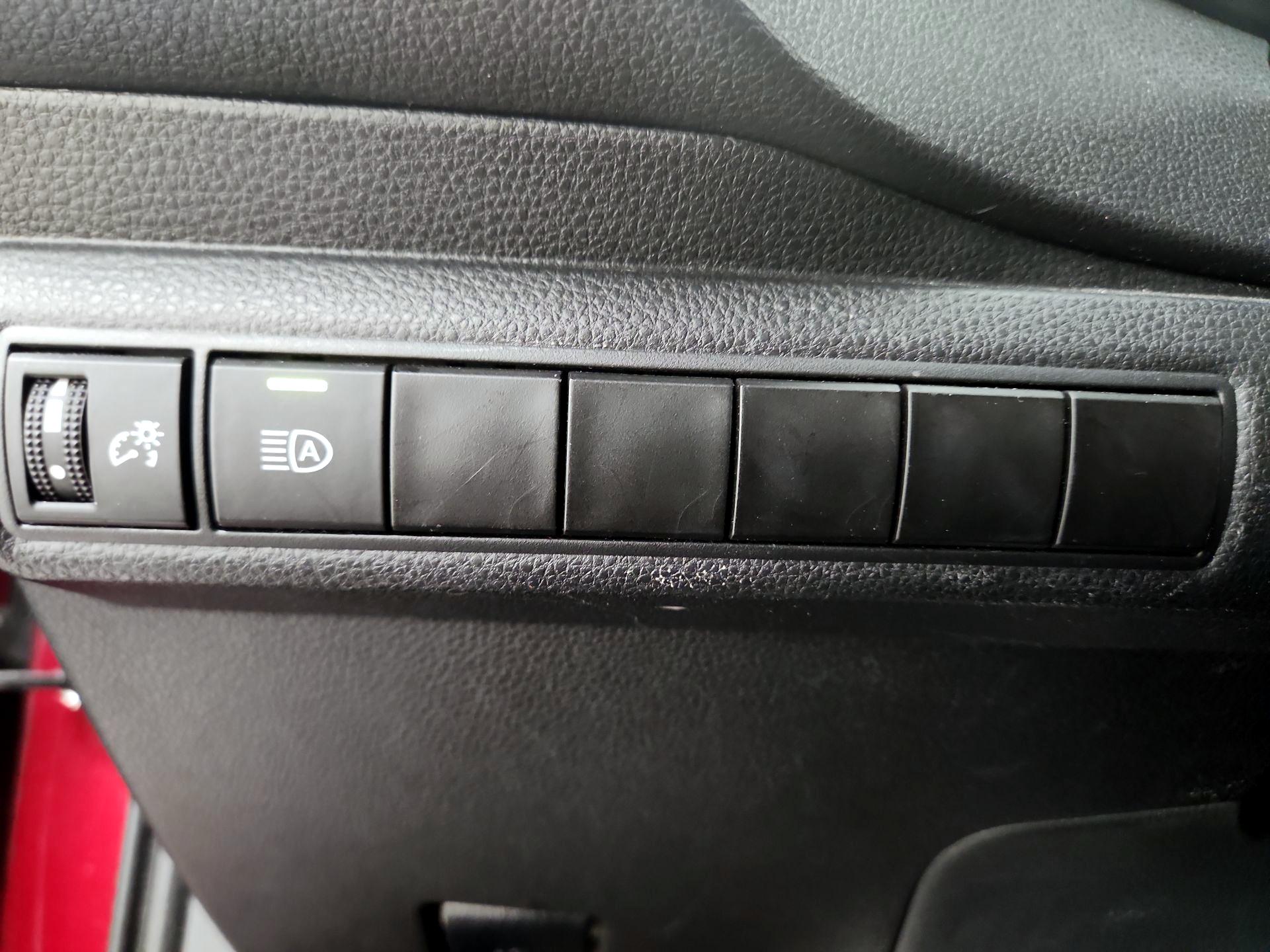 Thumbnail: 2023 Toyota Corolla - 13