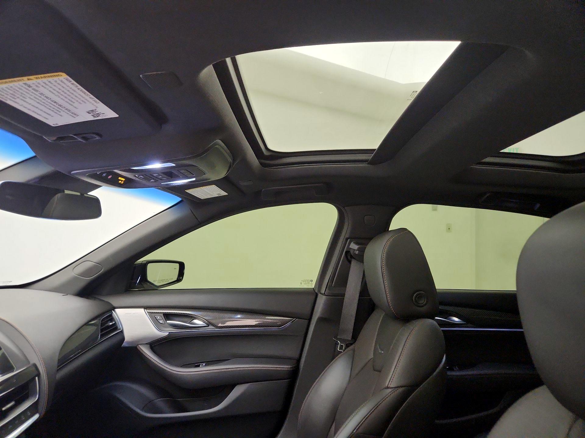 Thumbnail: 2020 Cadillac CT5 - 20