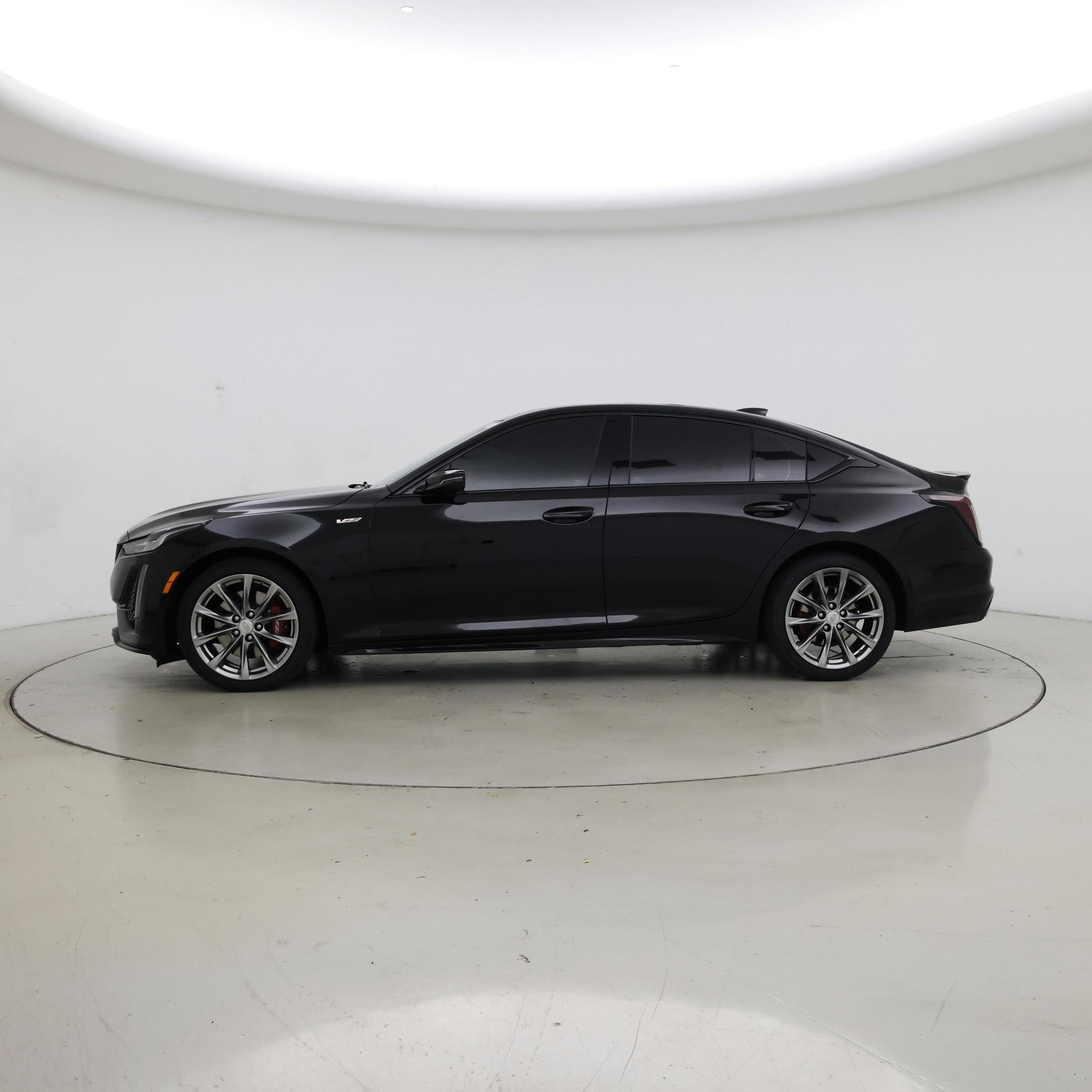 Thumbnail: 2020 Cadillac CT5 - 3