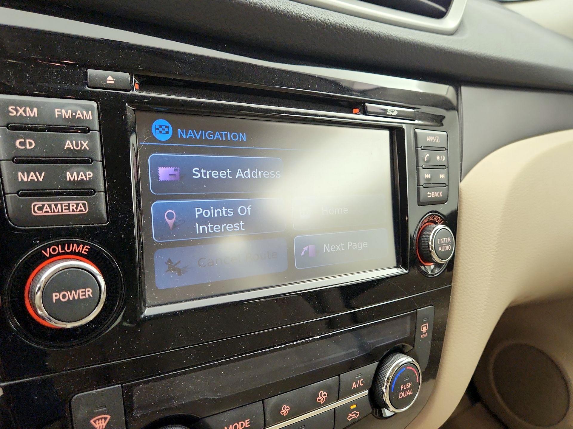 Thumbnail: 2014 Nissan Rogue - 14
