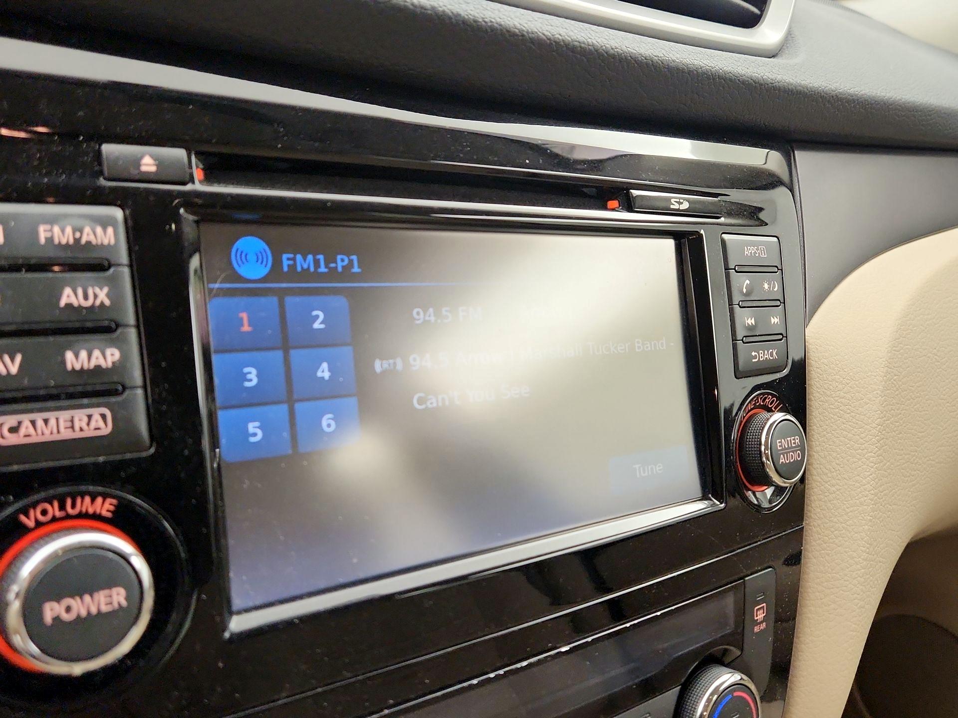 Thumbnail: 2014 Nissan Rogue - 16