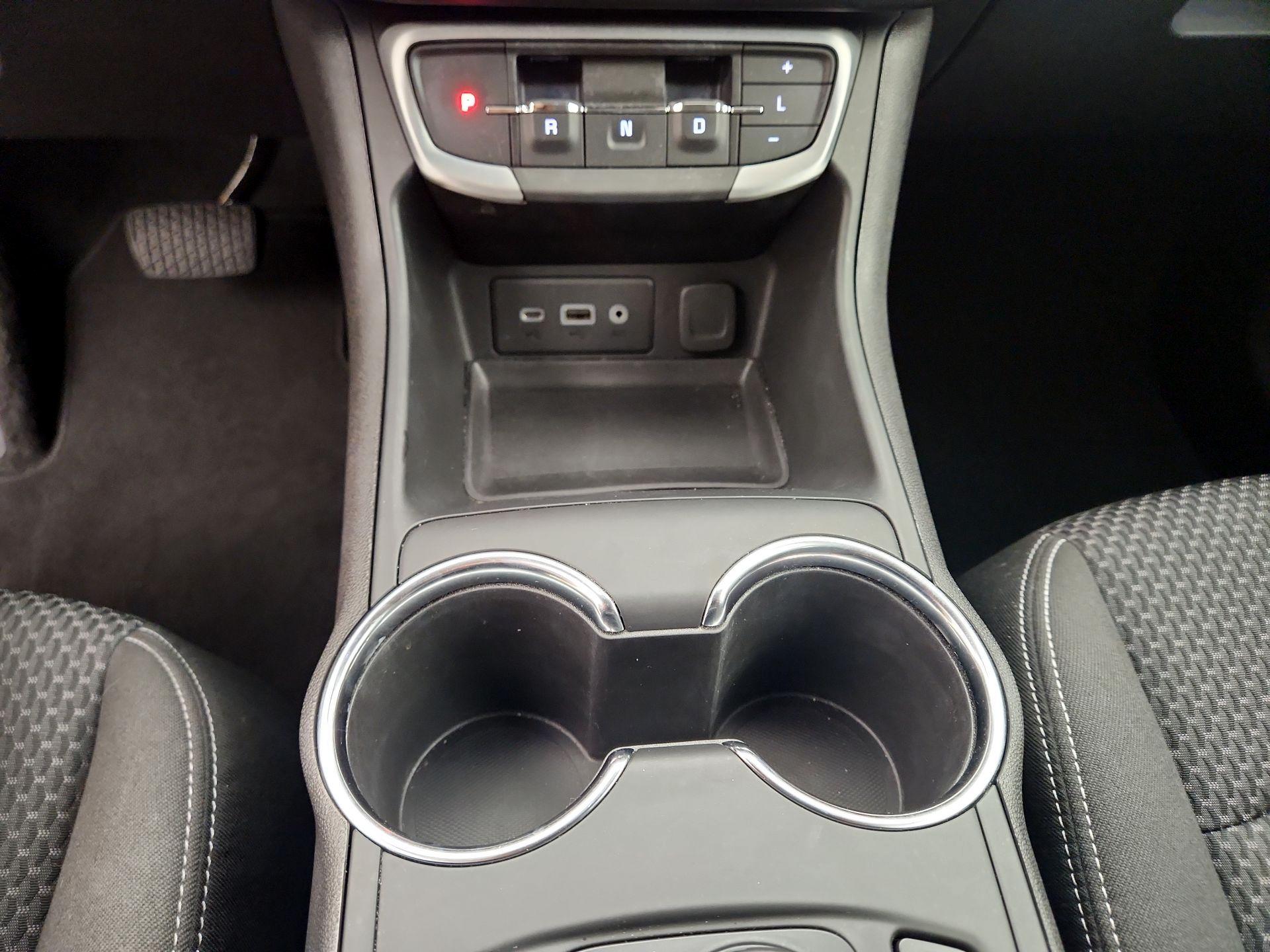 Thumbnail: 2024 GMC Terrain - 18