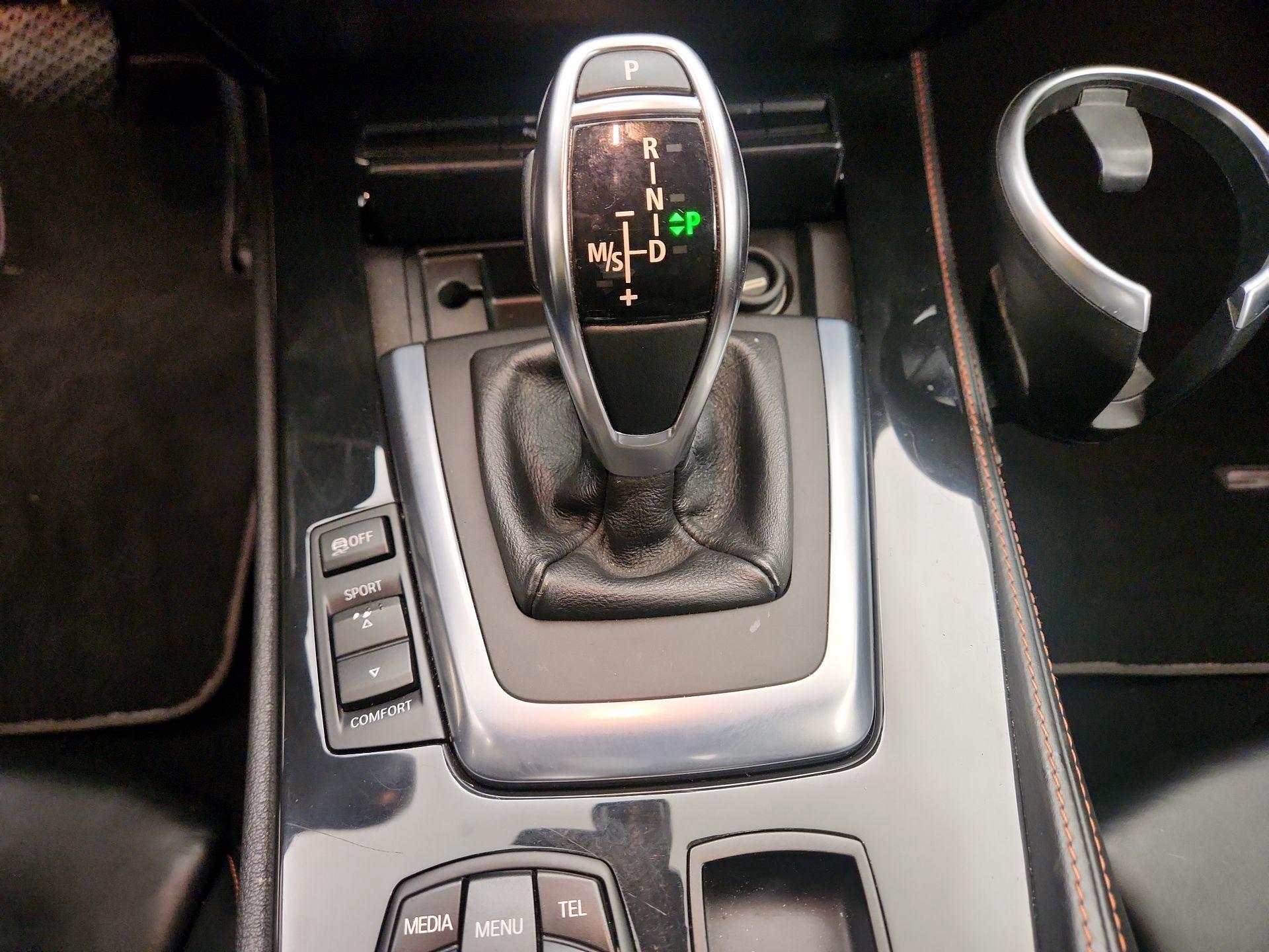 Thumbnail: 2014 BMW Z4 - 16