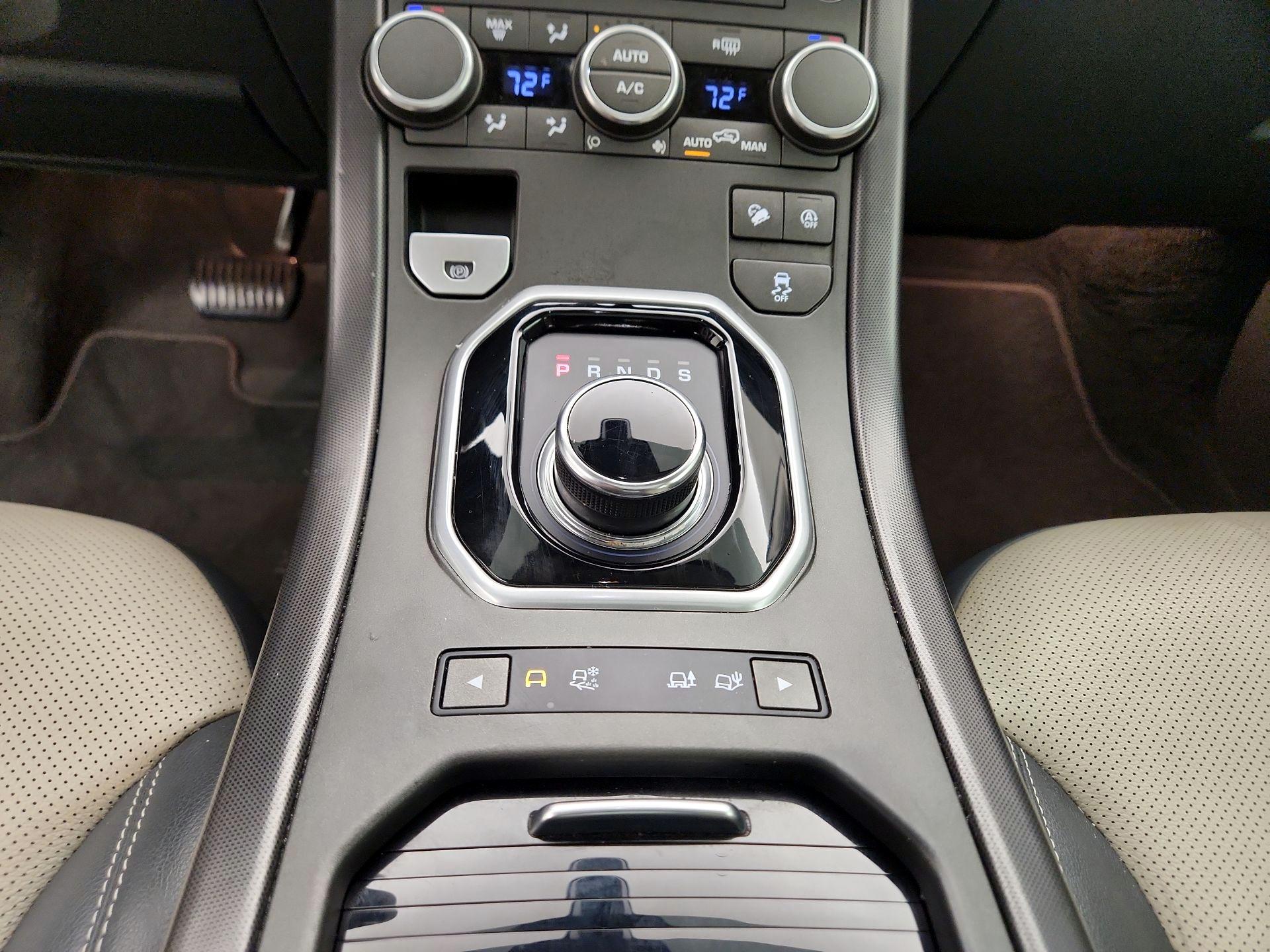 Thumbnail: 2018 Land Rover Range Rover Evoque - 18