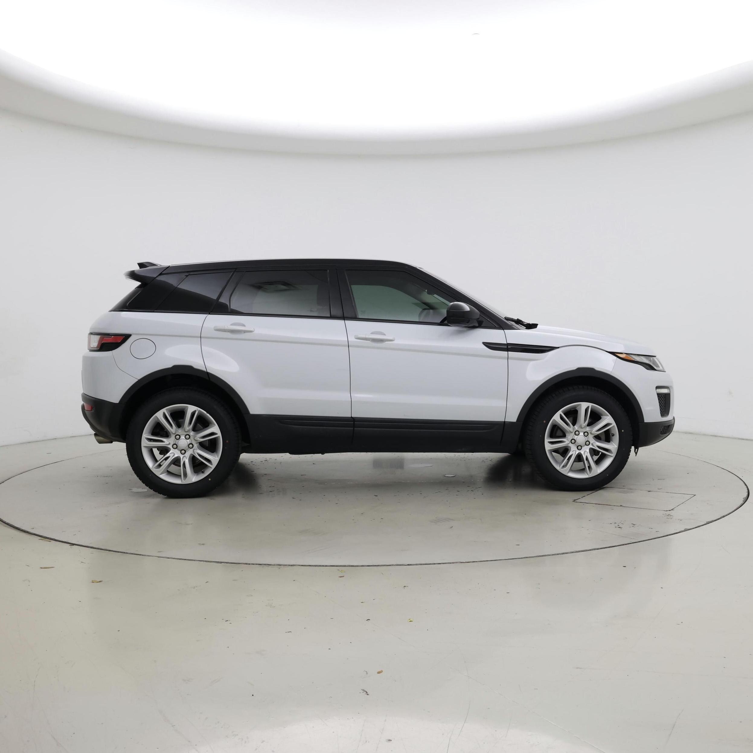 Thumbnail: 2018 Land Rover Range Rover Evoque - 7