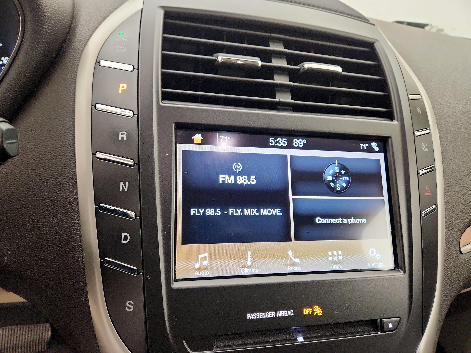 Thumbnail: 2017 Lincoln MKC - 17