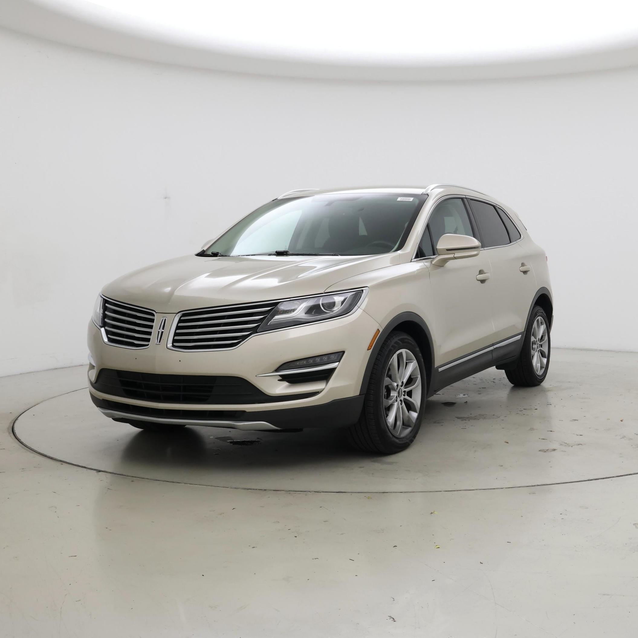 Thumbnail: 2017 Lincoln MKC - 4