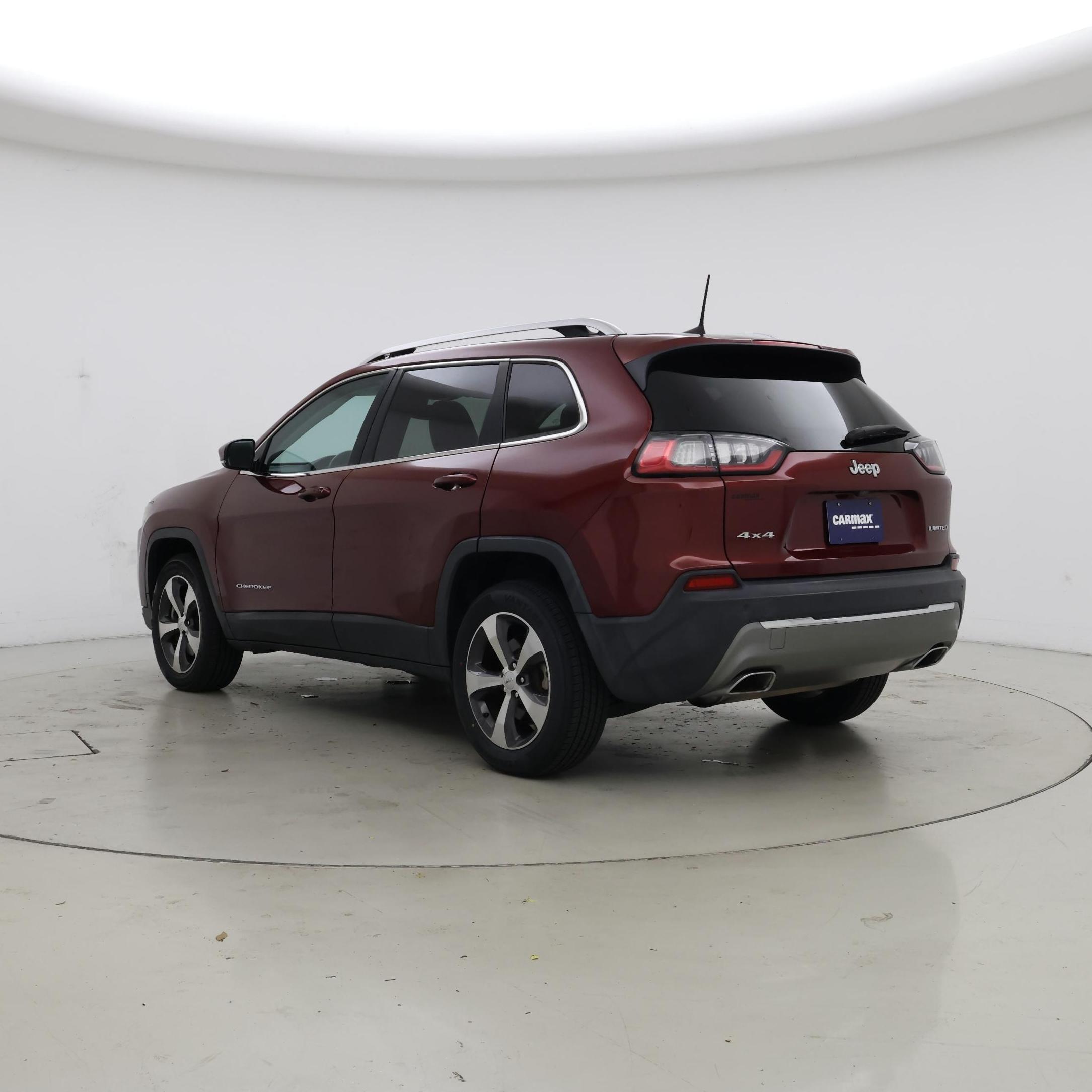 Thumbnail: 2019 Jeep Cherokee - 2