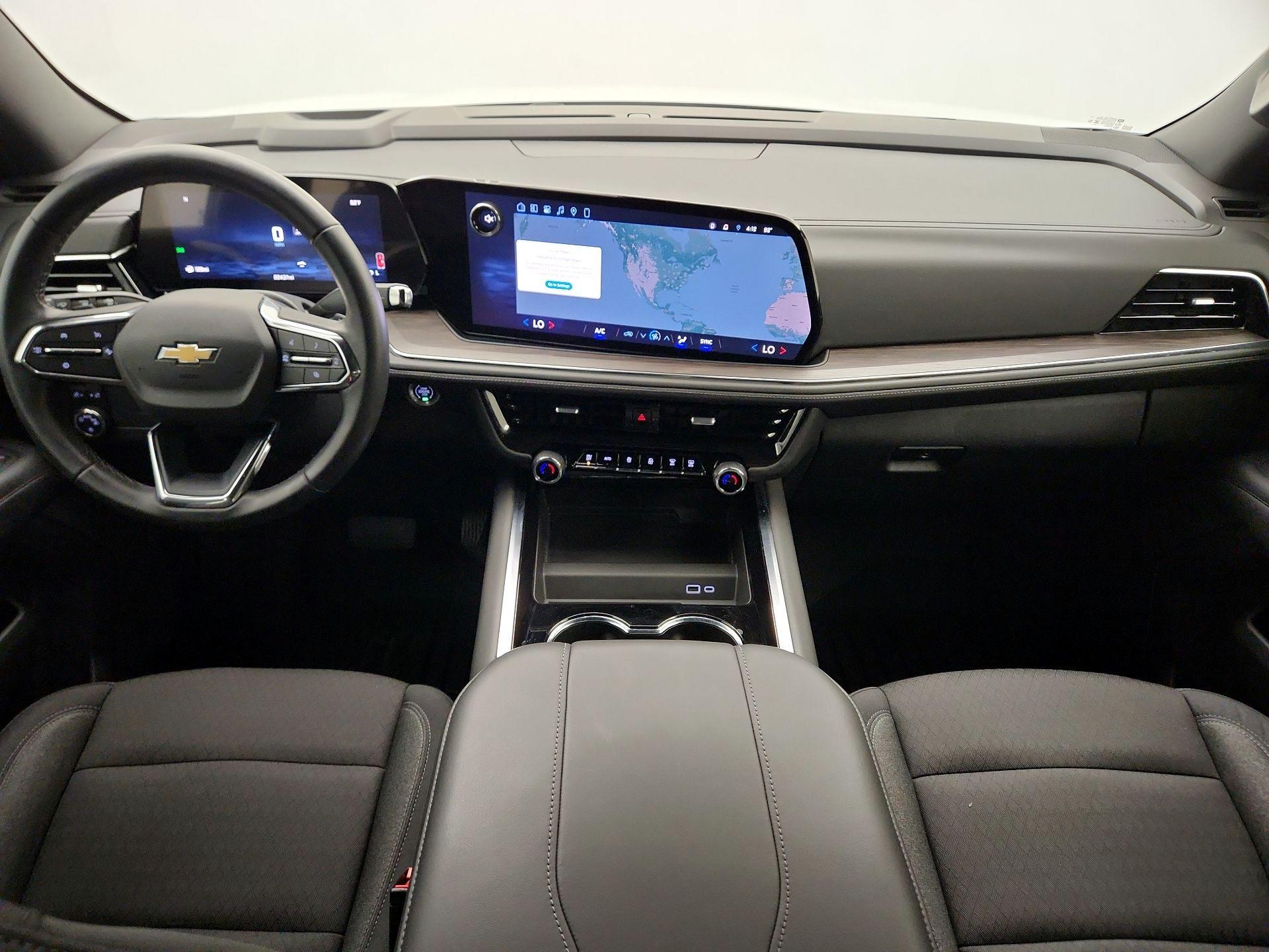 Thumbnail: 2025 Chevrolet Suburban - 9