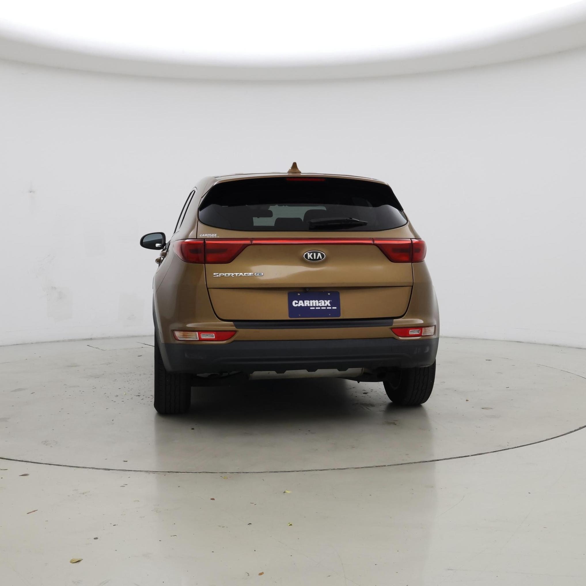 Thumbnail: 2017 Kia Sportage - 6