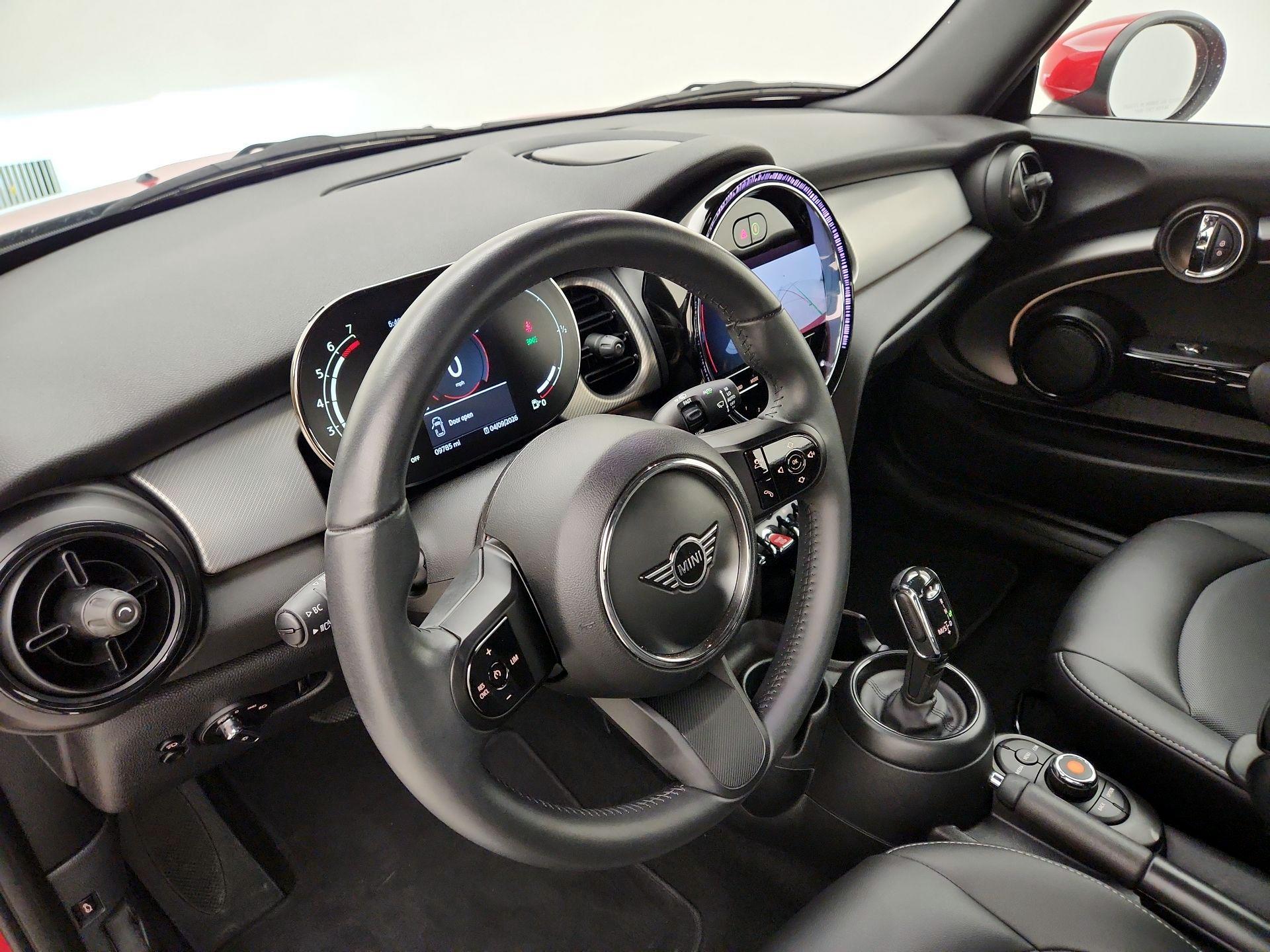 Thumbnail: 2022 MINI Cooper - 9