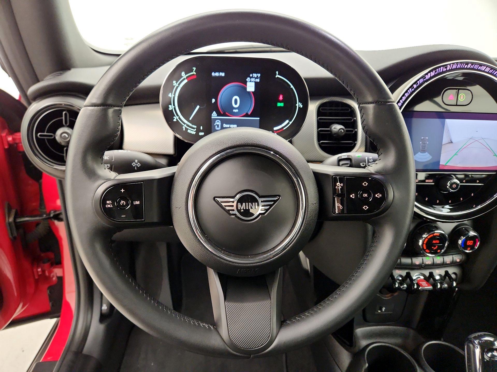 Thumbnail: 2022 MINI Cooper - 10