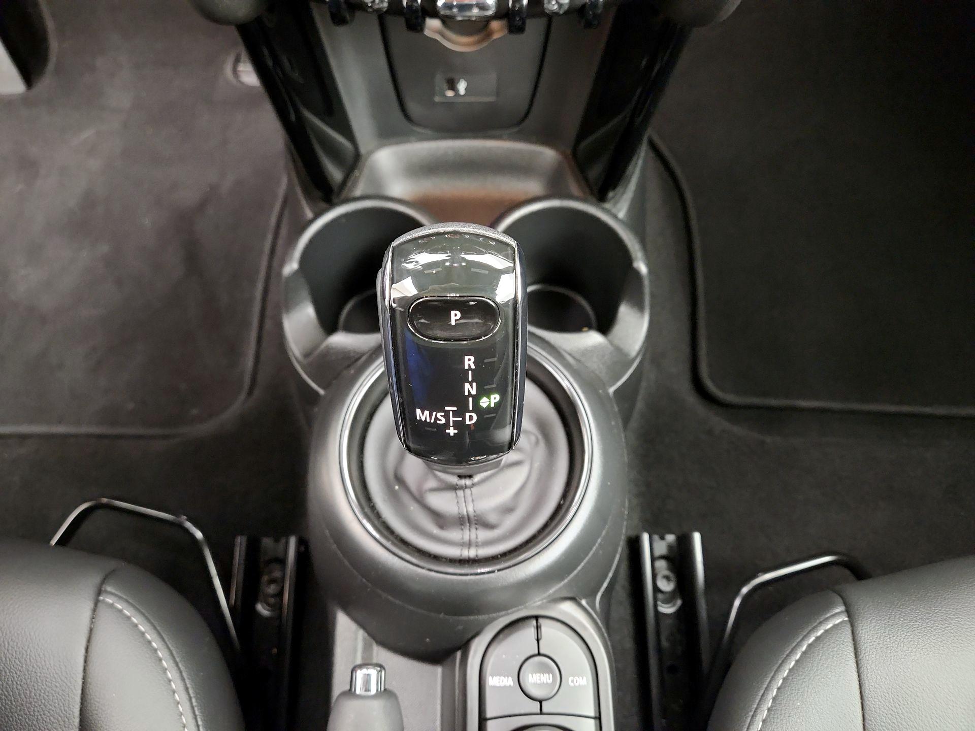 Thumbnail: 2022 MINI Cooper - 17