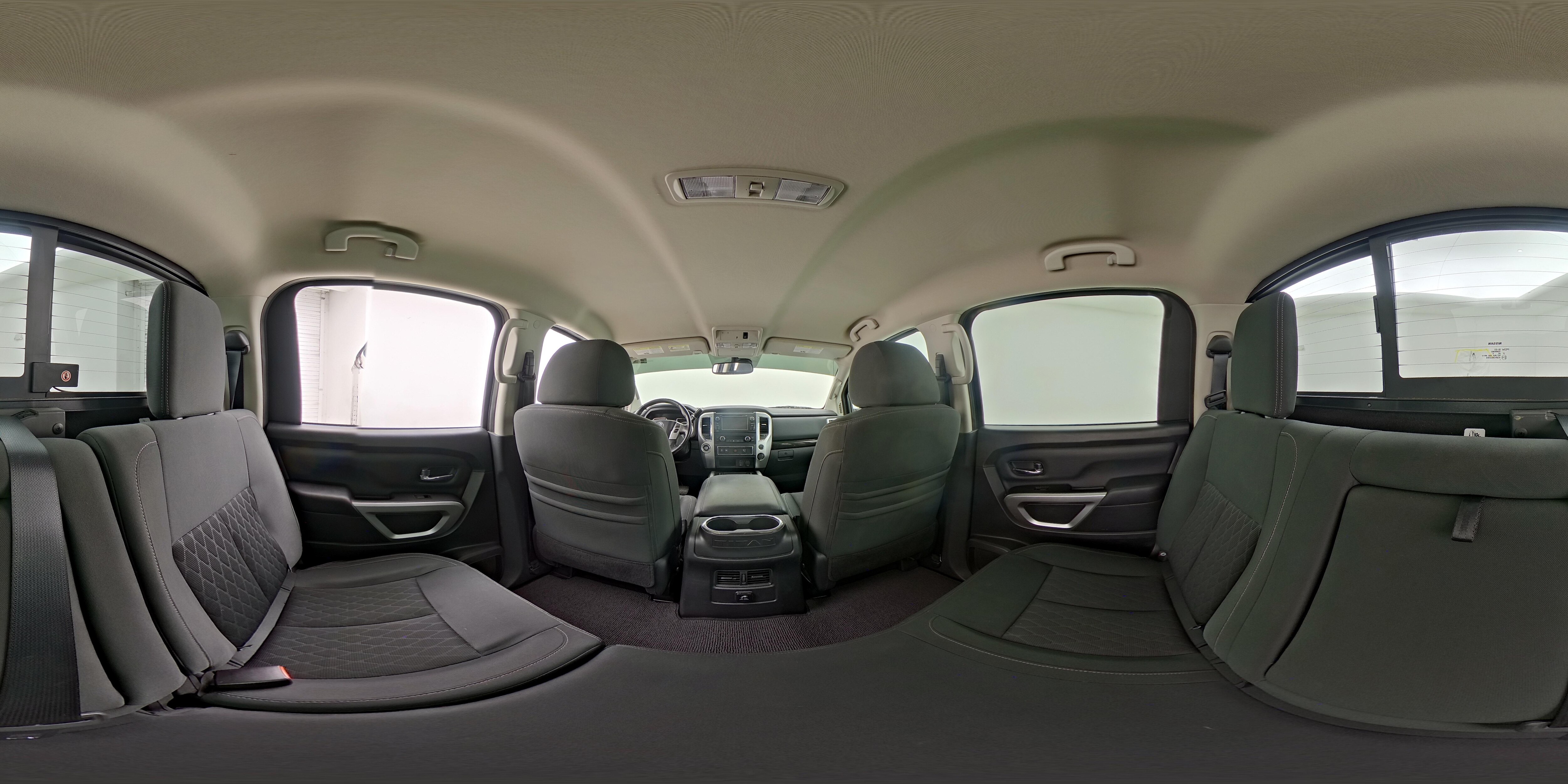 2018 Nissan Titan SV - Photo 26