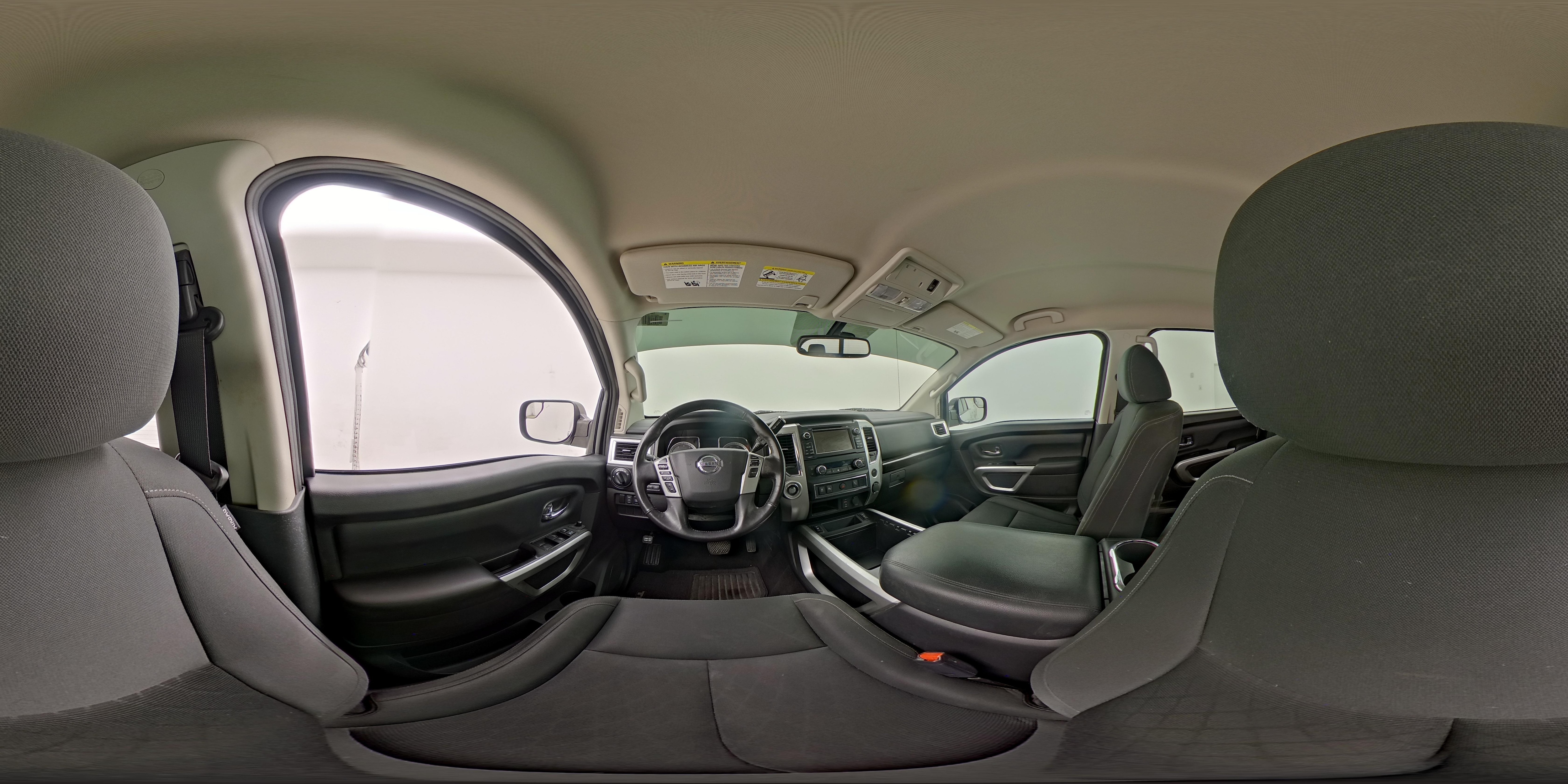 2018 Nissan Titan SV - Photo 27