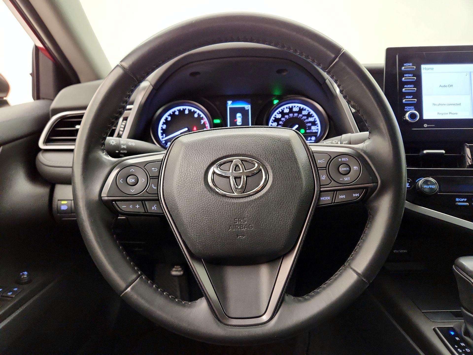 Thumbnail: 2023 Toyota Camry - 10