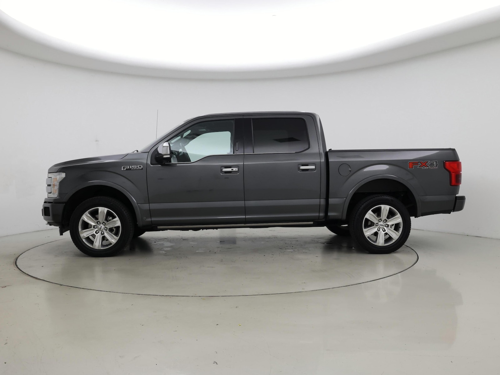 2018 Ford F-150 Platinum - Photo 4