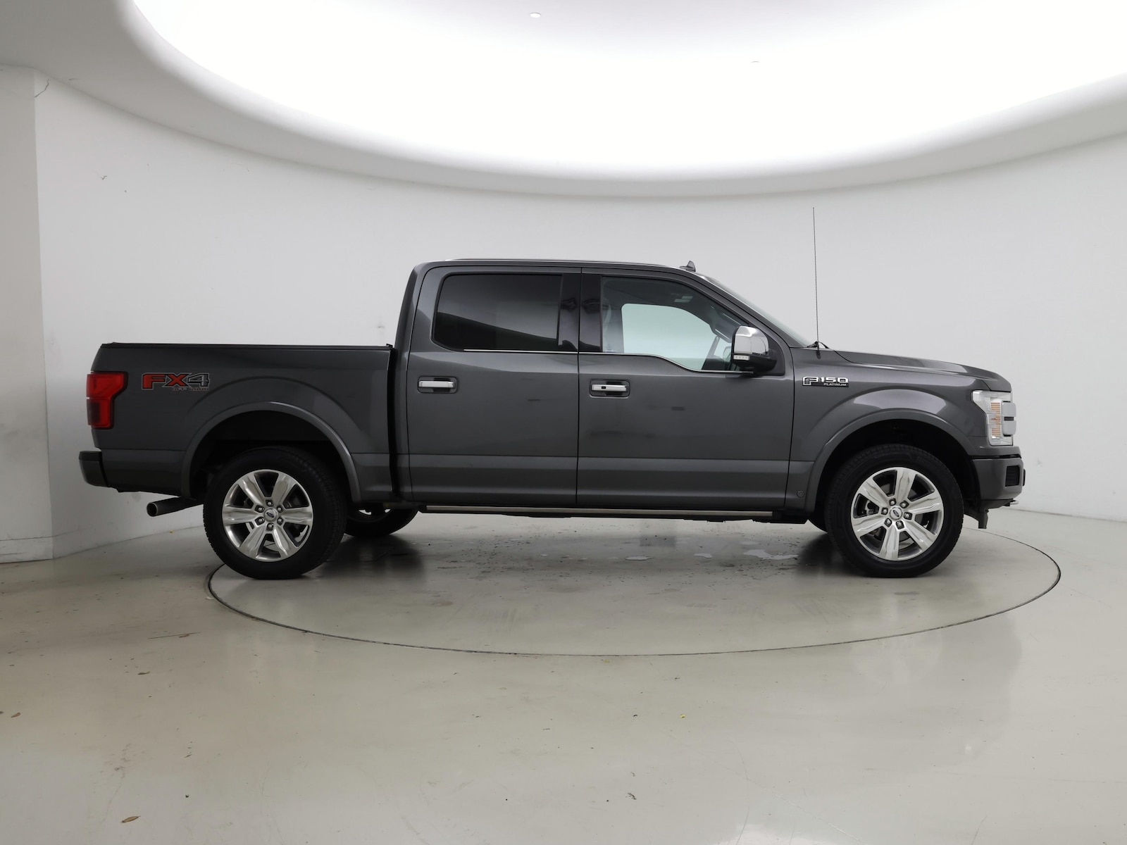 2018 Ford F-150 Platinum - Photo 8