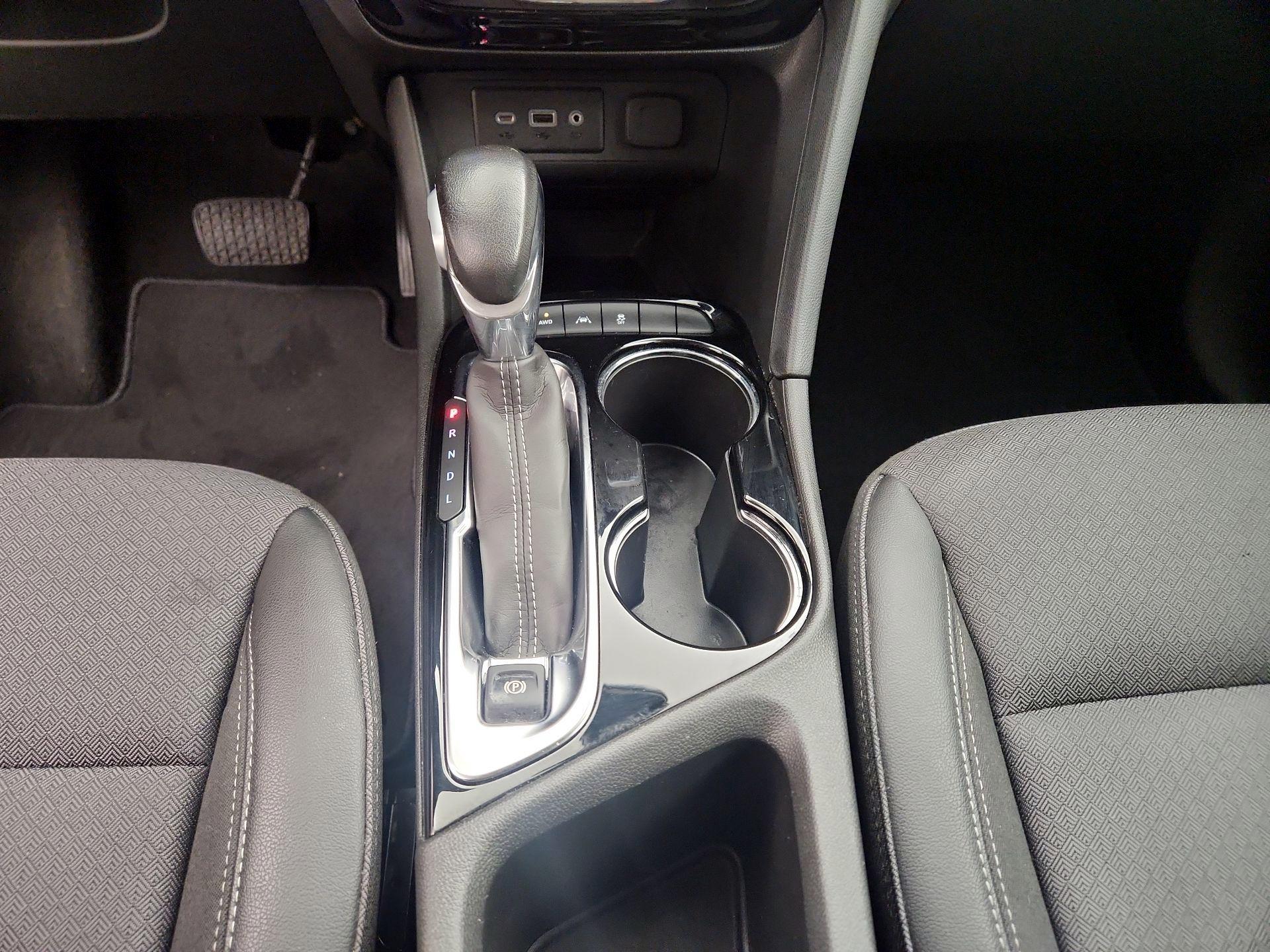 Thumbnail: 2022 Buick Encore GX - 18