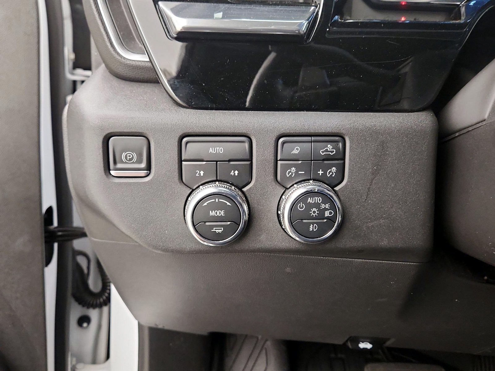 2023 GMC Sierra 1500 SLT - Photo 14