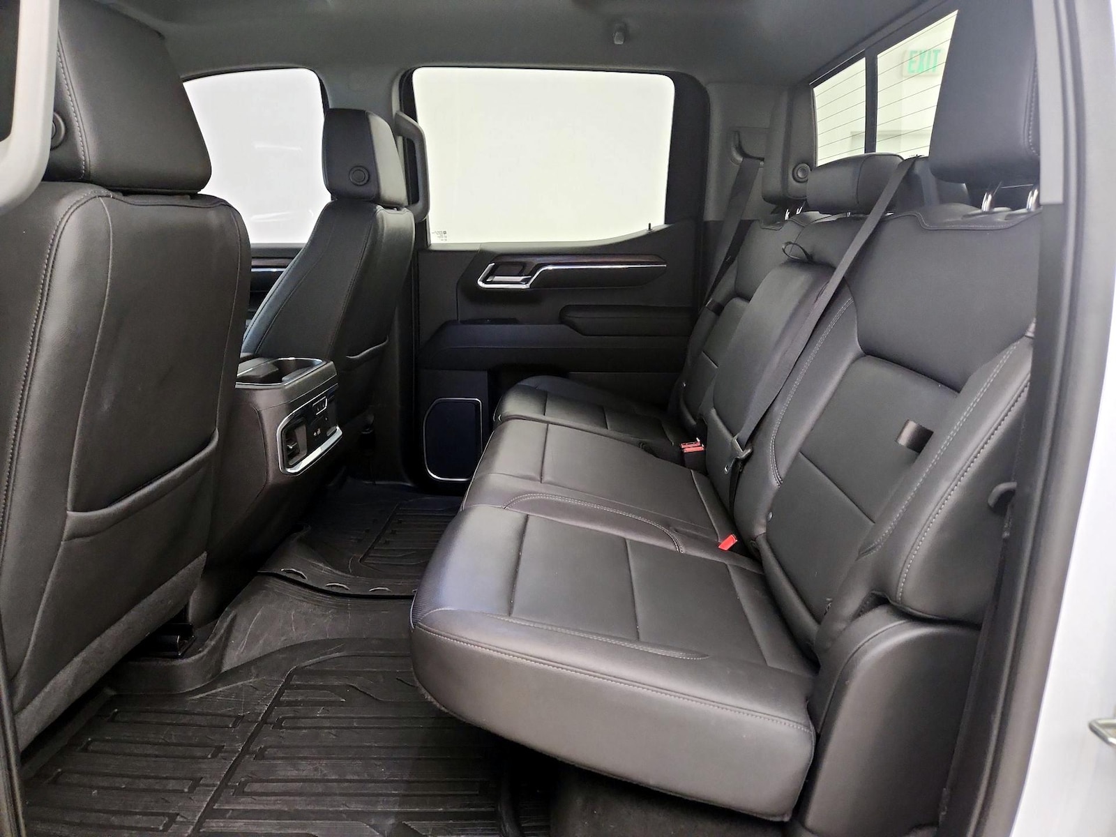 2023 GMC Sierra 1500 SLT - Photo 21