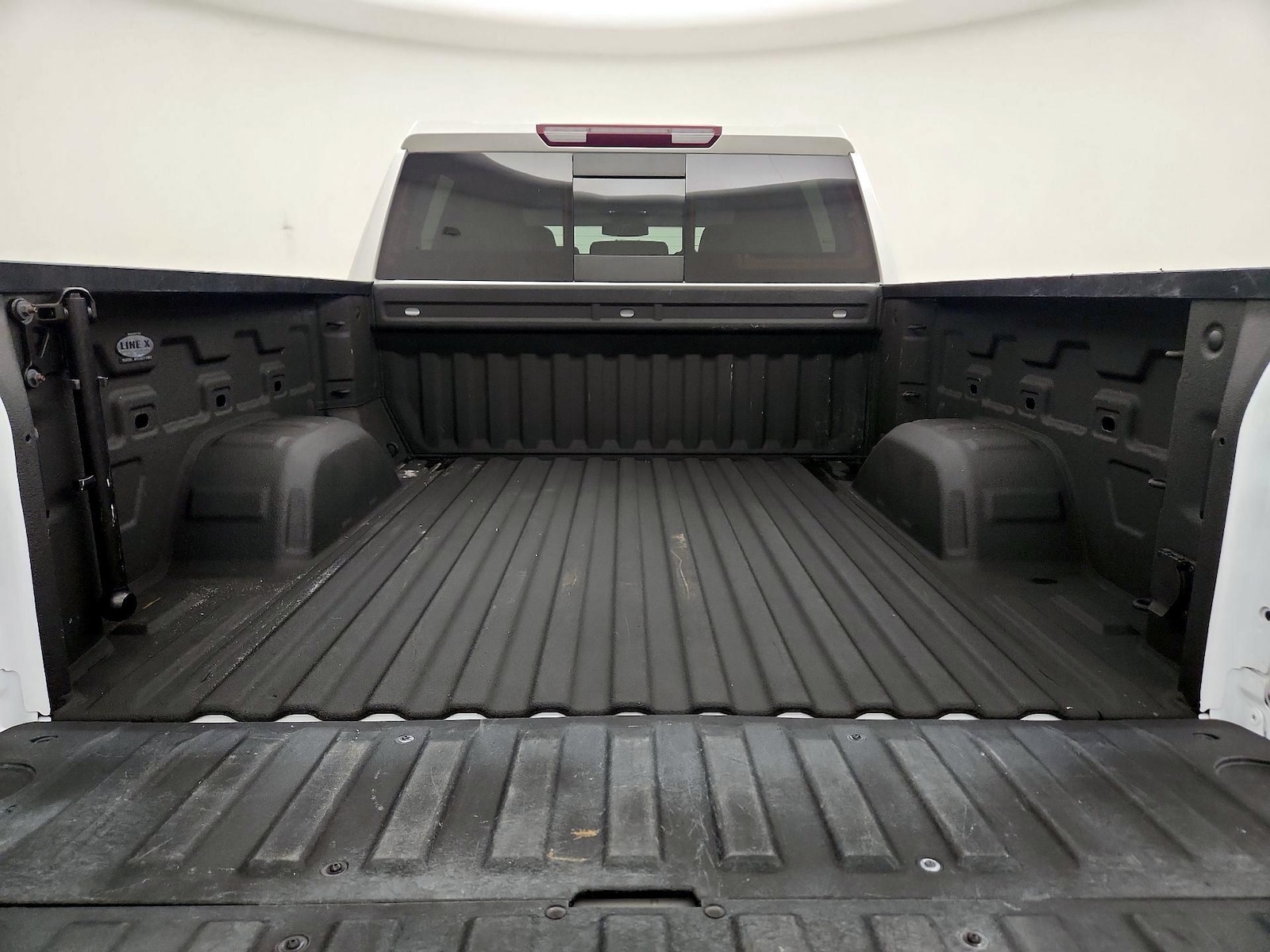 2023 GMC Sierra 1500 SLT - Photo 22