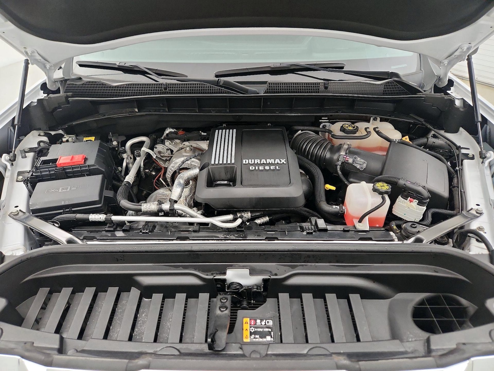 2023 GMC Sierra 1500 SLT - Photo 23