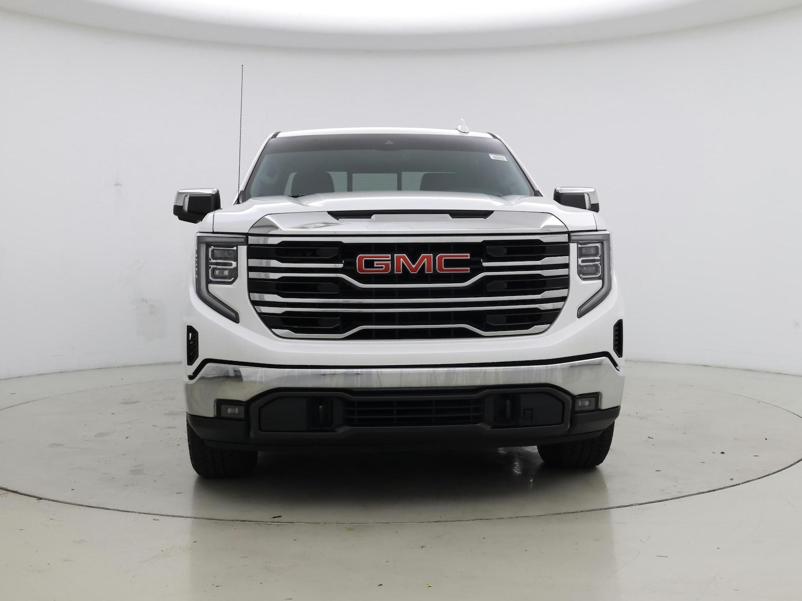 2023 GMC Sierra 1500 SLT - Photo 6
