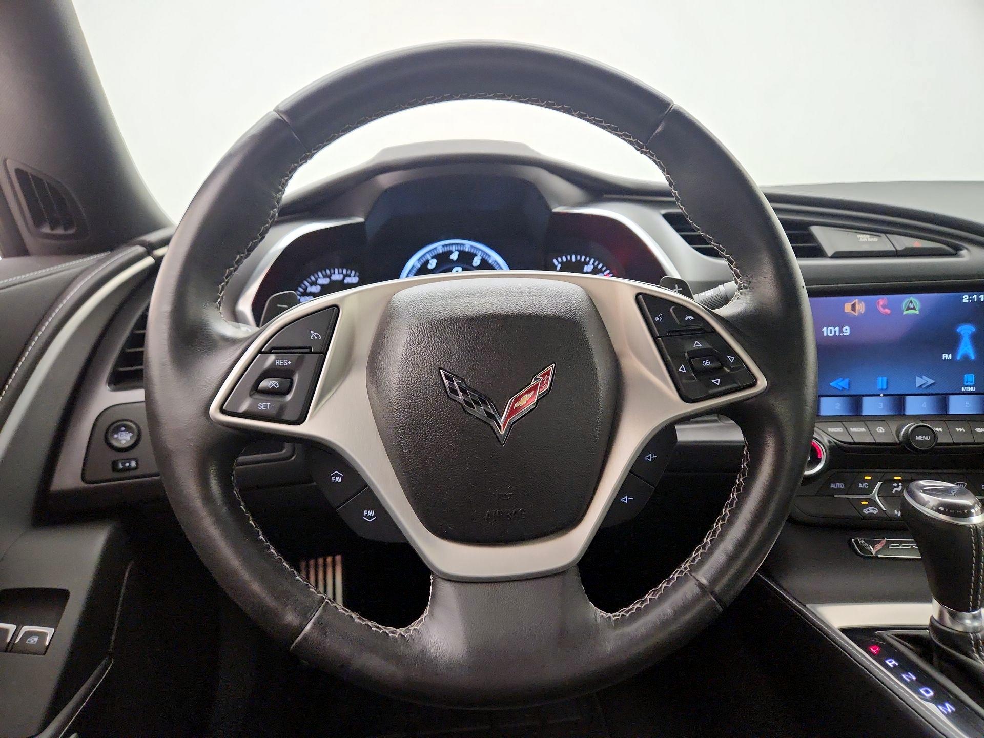 Thumbnail: 2015 Chevrolet Corvette - 10