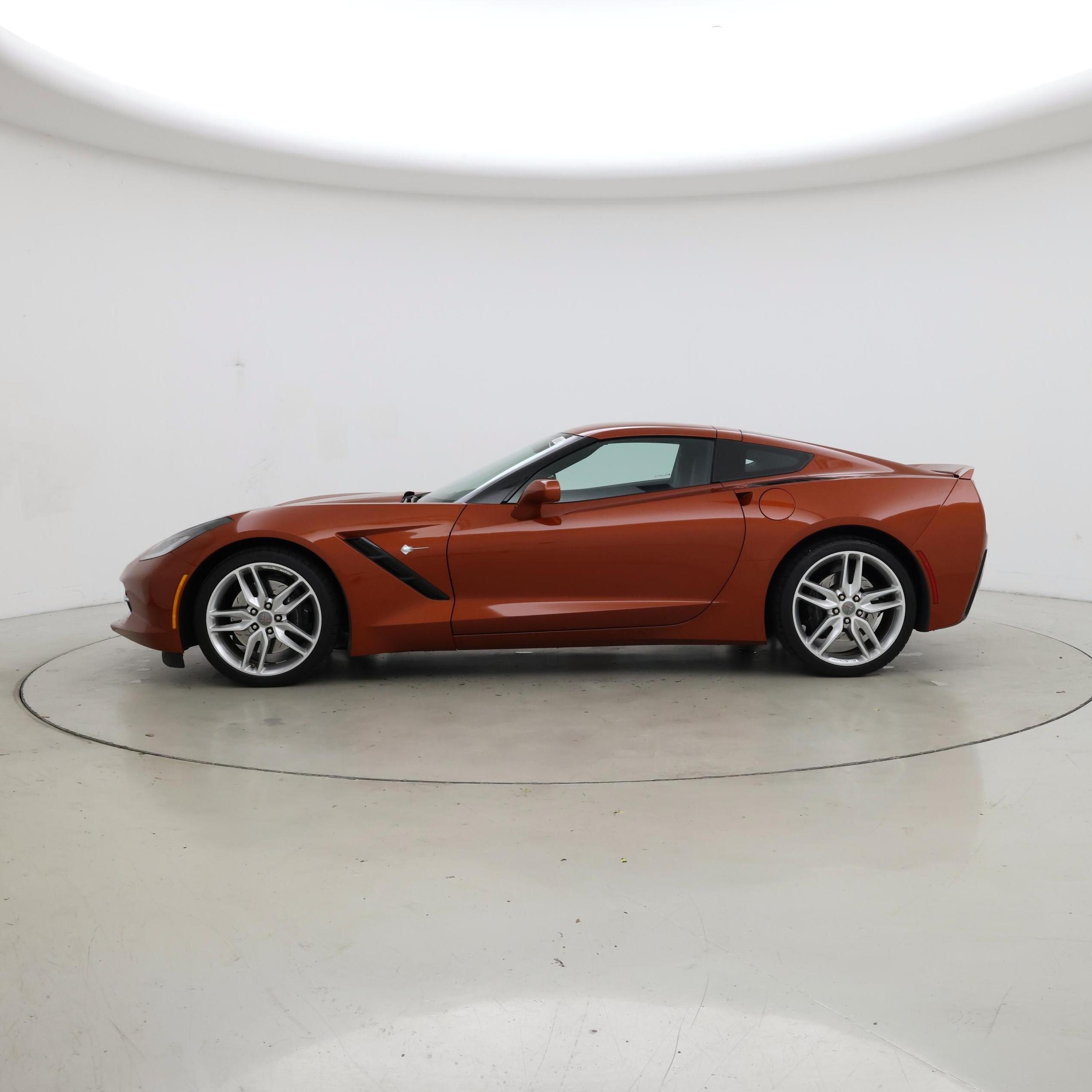 Thumbnail: 2015 Chevrolet Corvette - 3