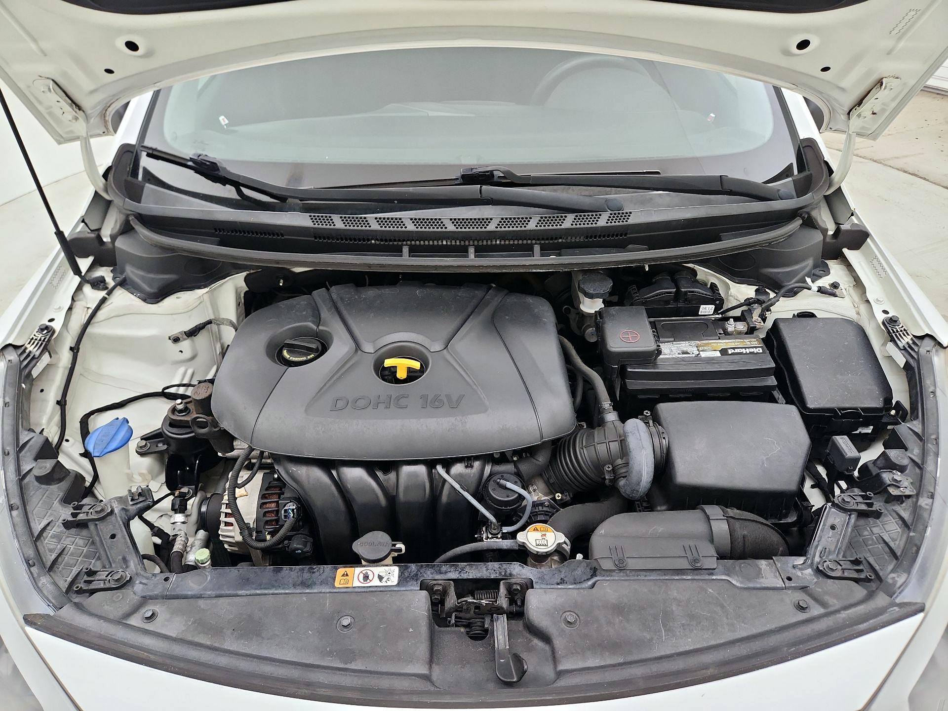 Thumbnail: 2016 Kia Forte - 20