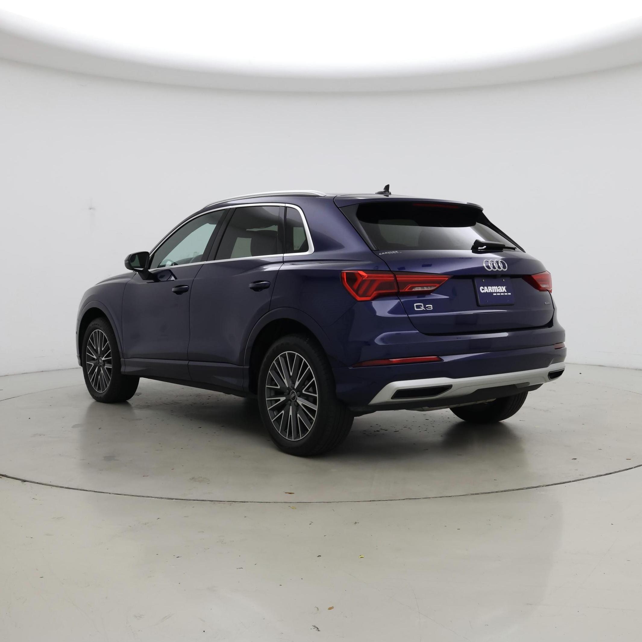 Thumbnail: 2021 Audi Q3 - 2