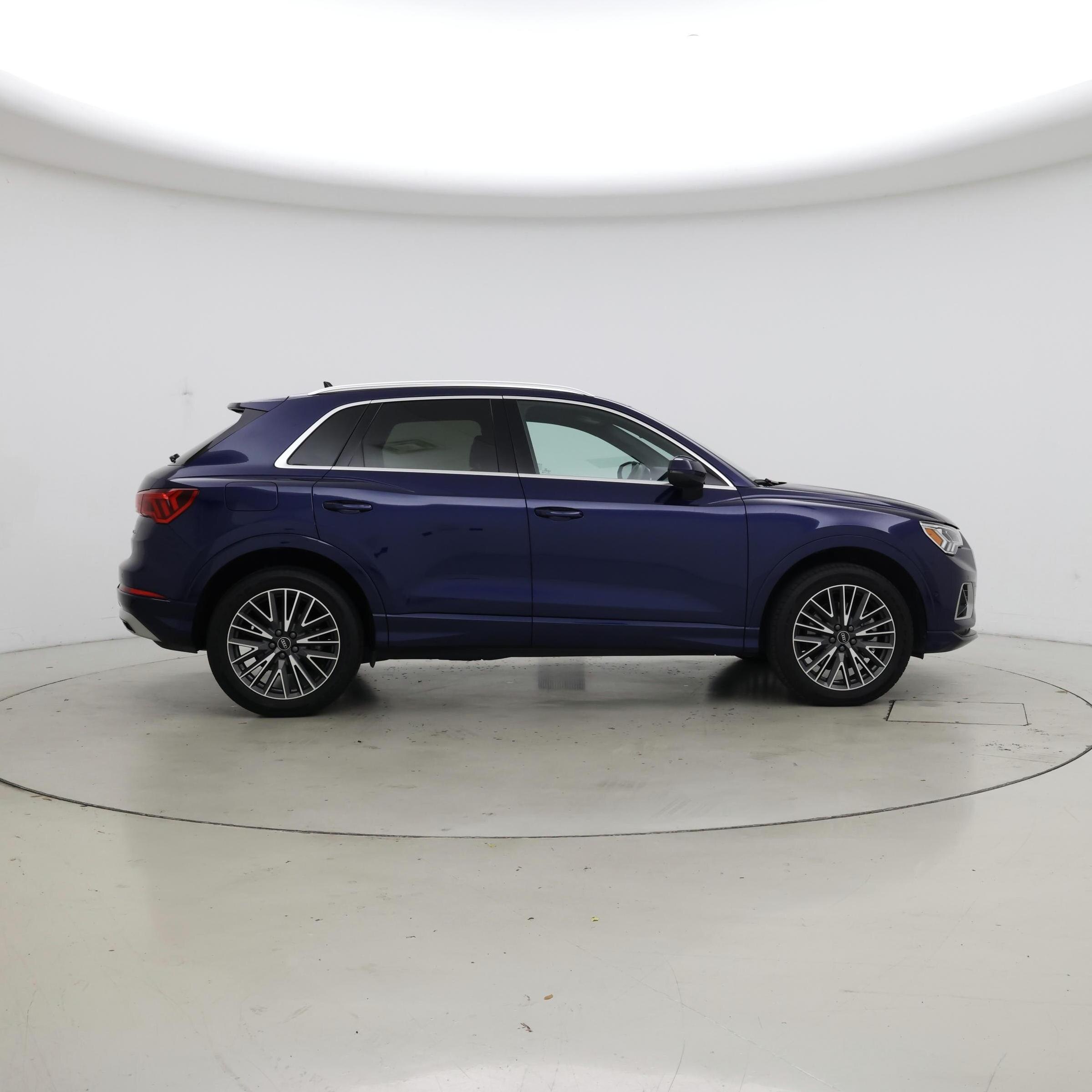 Thumbnail: 2021 Audi Q3 - 7