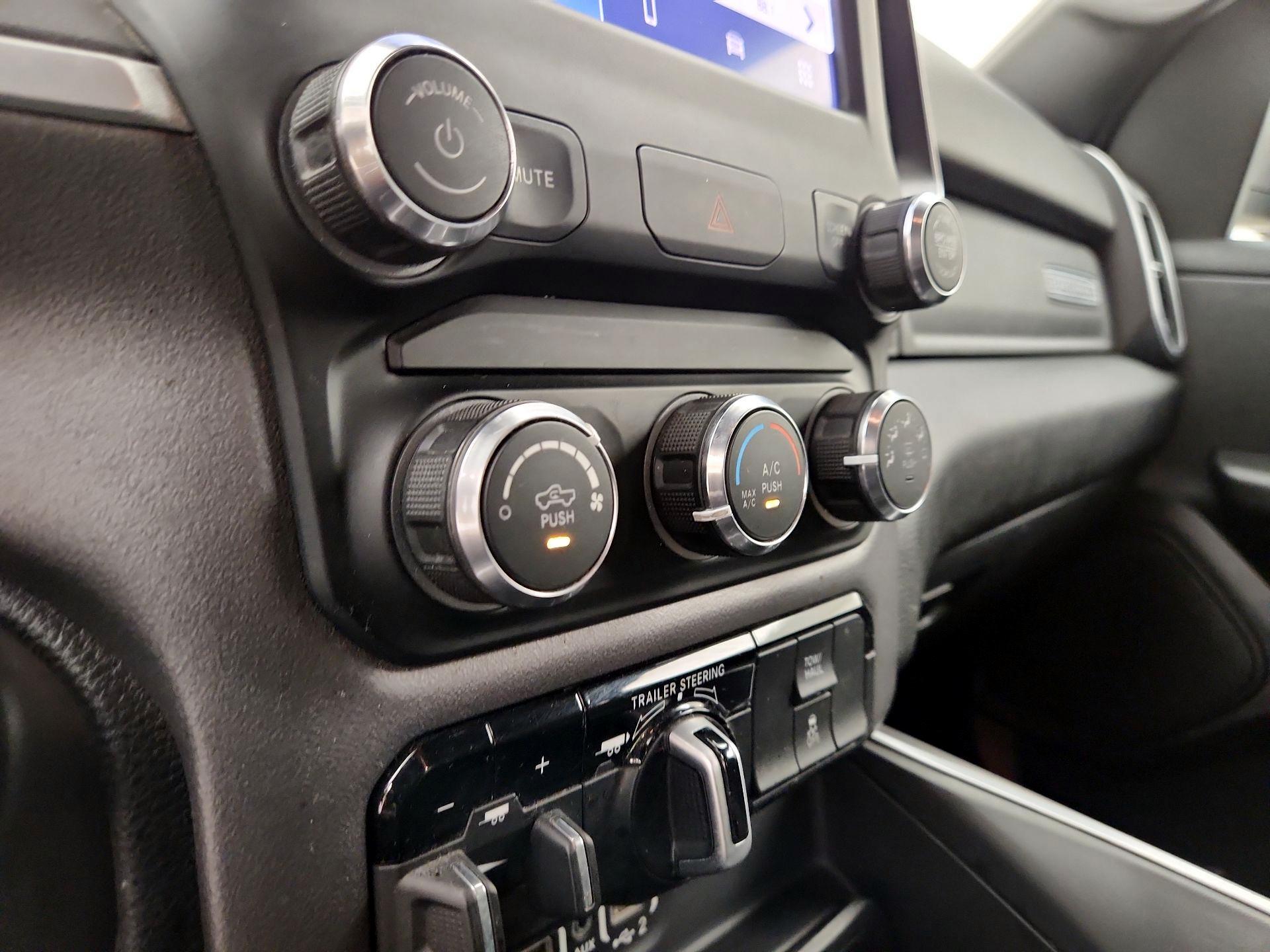 Thumbnail: 2022 RAM 1500 - 17