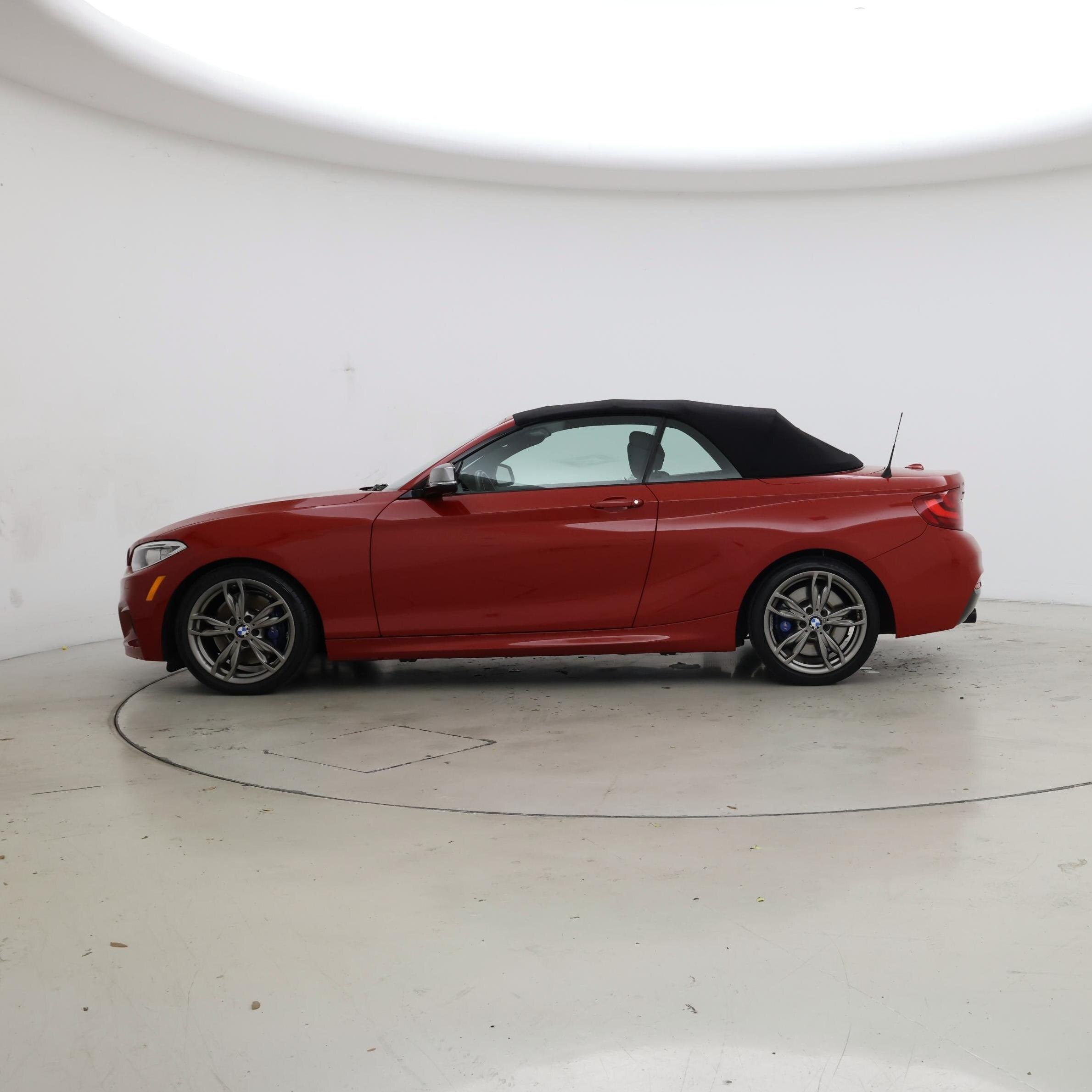 Thumbnail: 2016 BMW 2 Series - 3