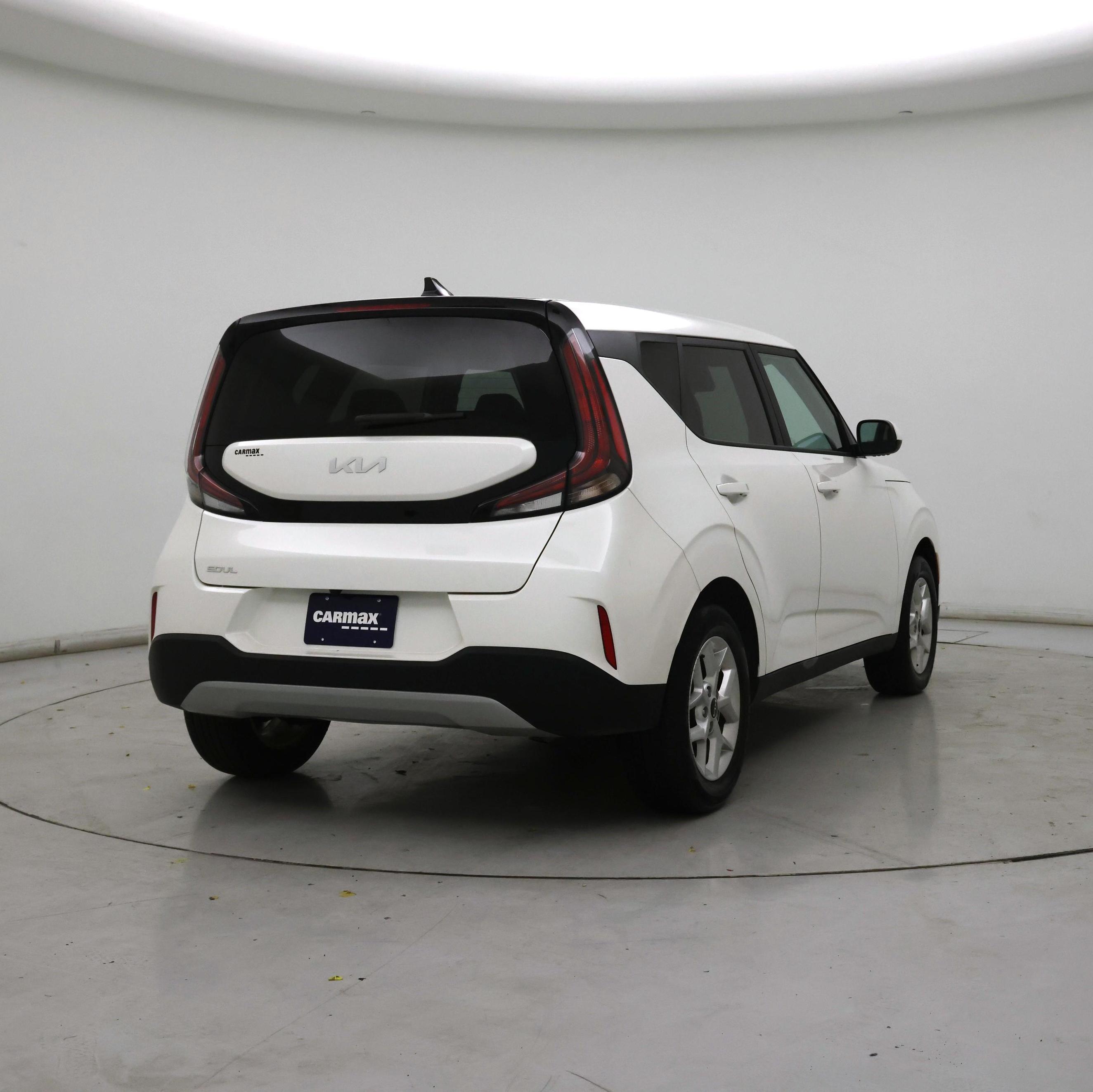 Thumbnail: 2023 Kia Soul - 8