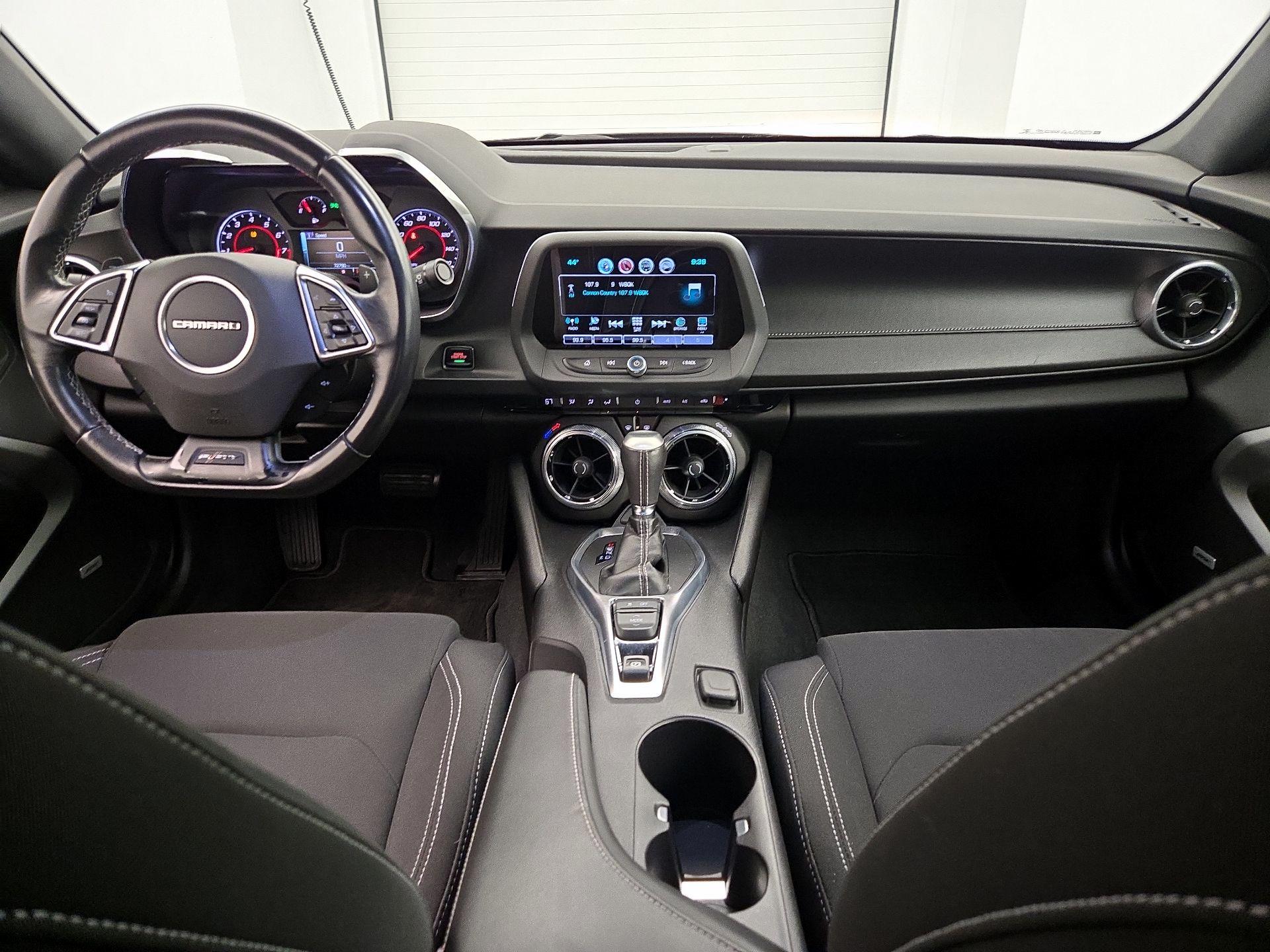 Thumbnail: 2017 Chevrolet Camaro - 9