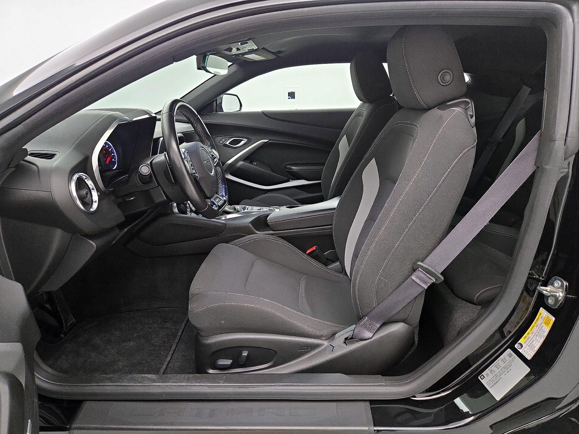 Thumbnail: 2017 Chevrolet Camaro - 11