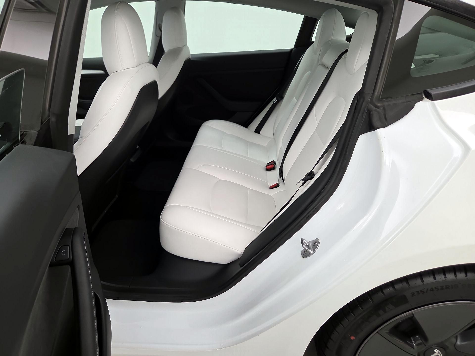 Thumbnail: 2021 Tesla Model 3 - 18