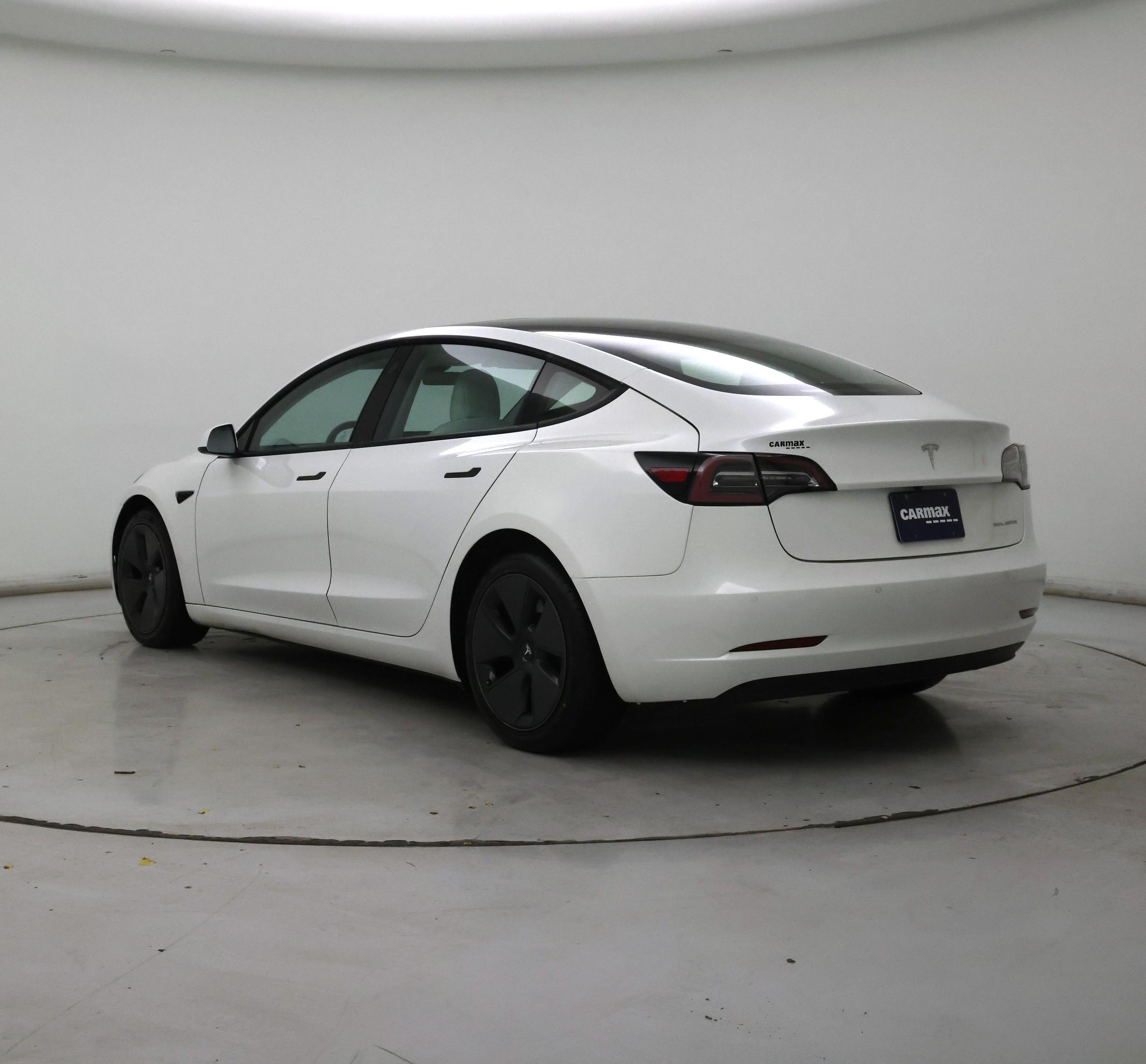 Thumbnail: 2021 Tesla Model 3 - 2