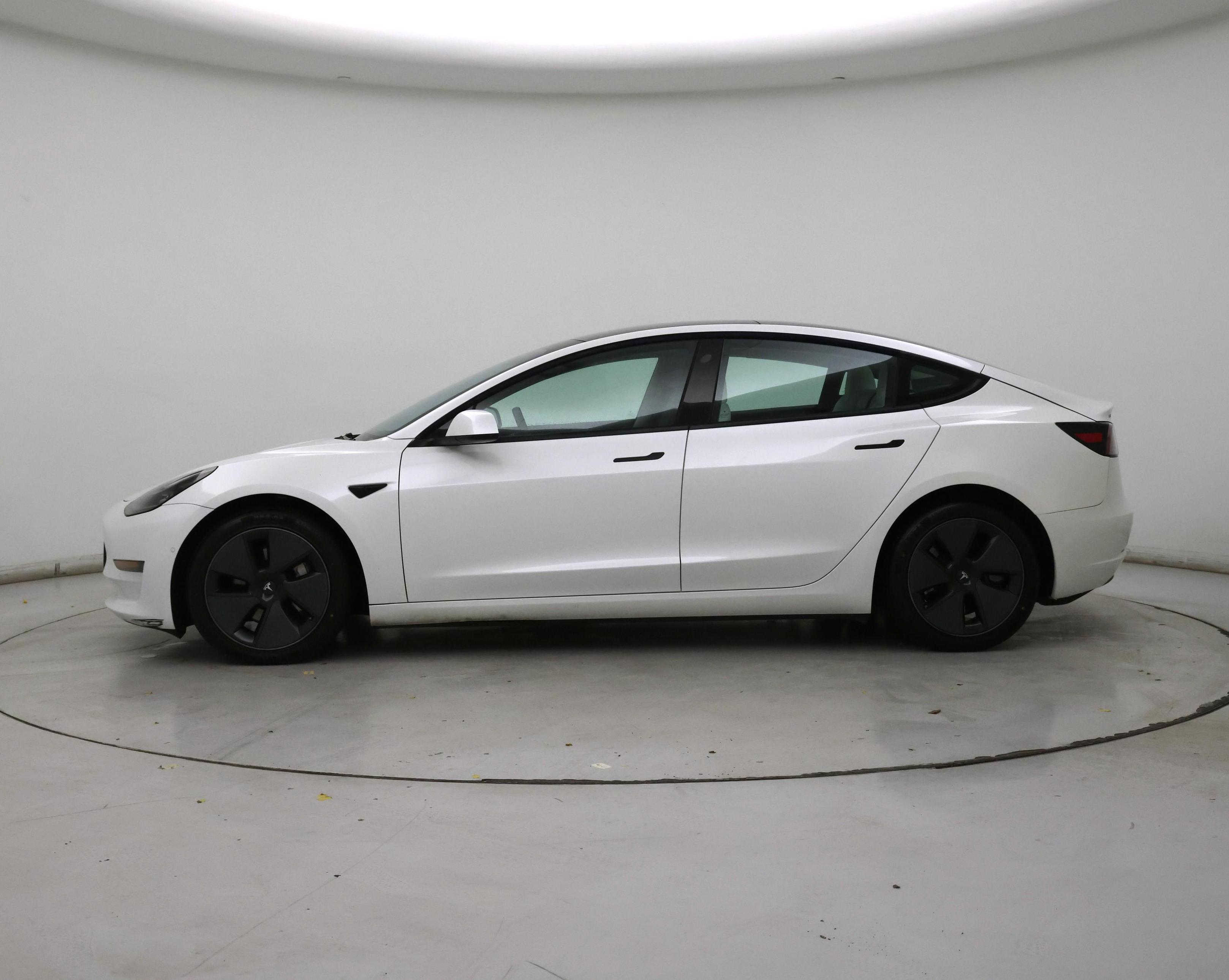 Thumbnail: 2021 Tesla Model 3 - 3