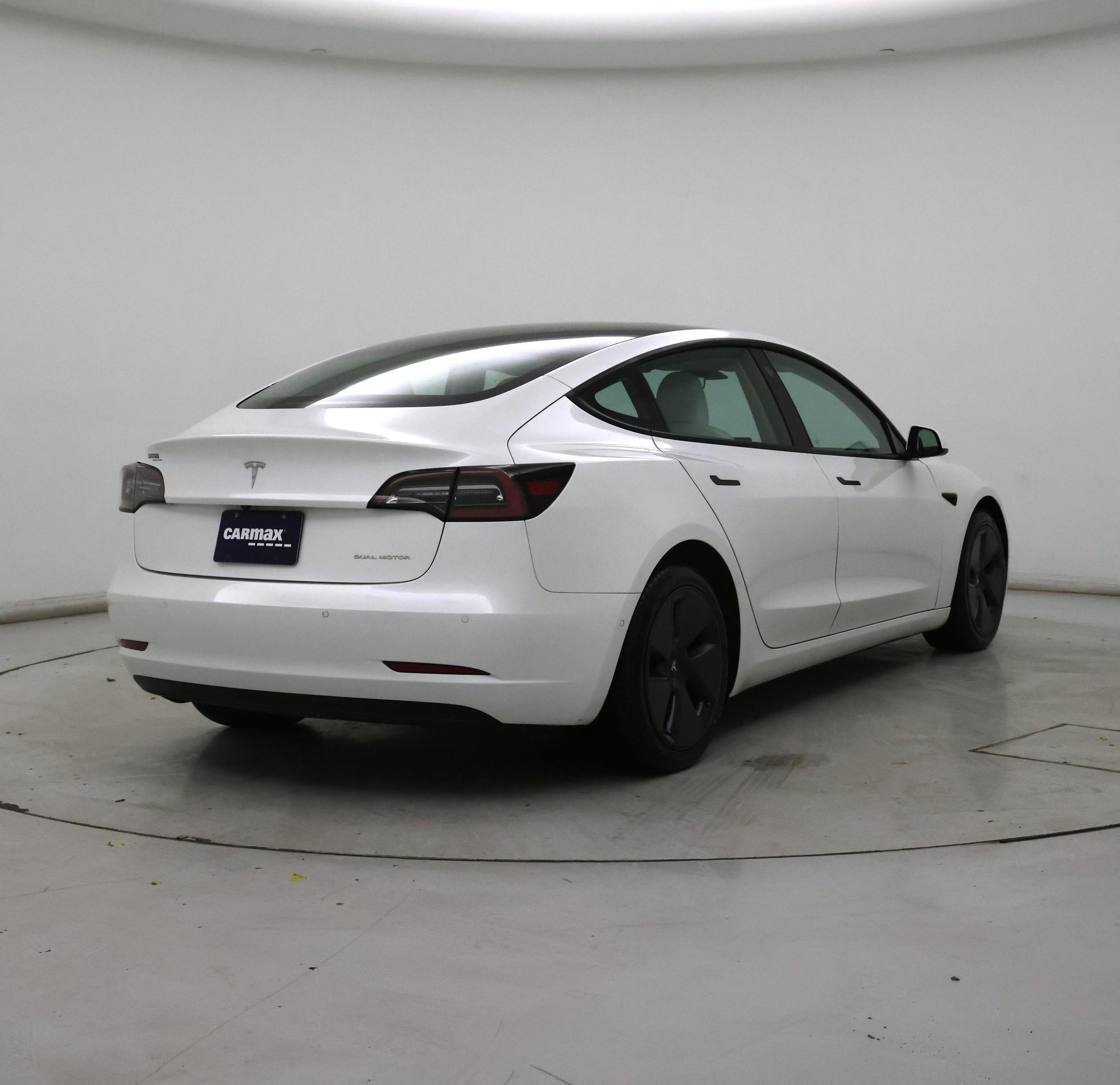 Thumbnail: 2021 Tesla Model 3 - 8