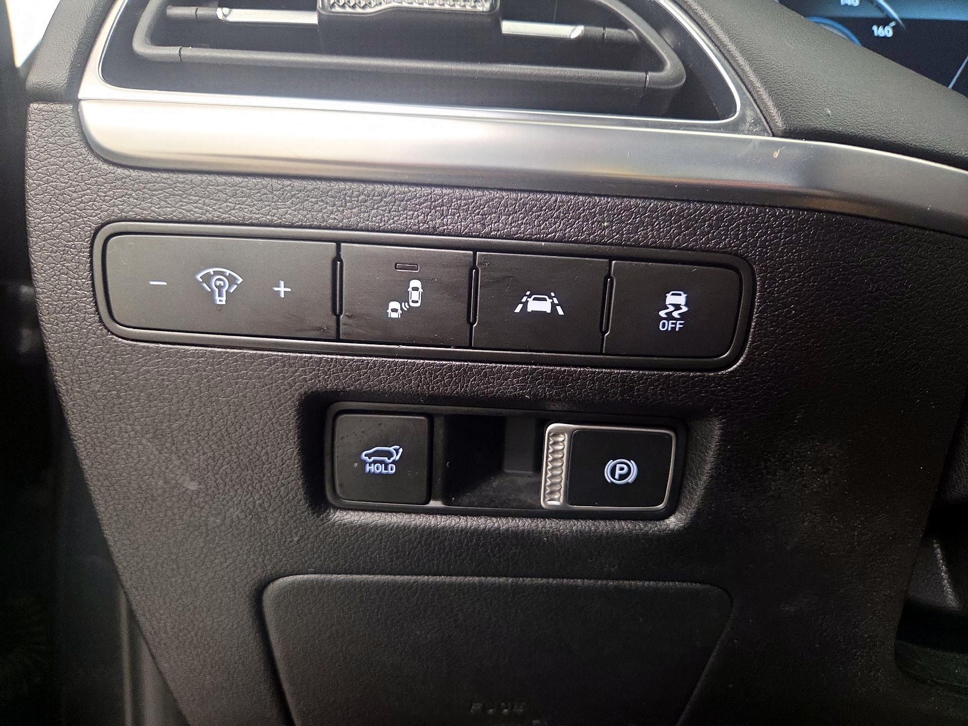 Thumbnail: 2022 Hyundai Palisade - 13