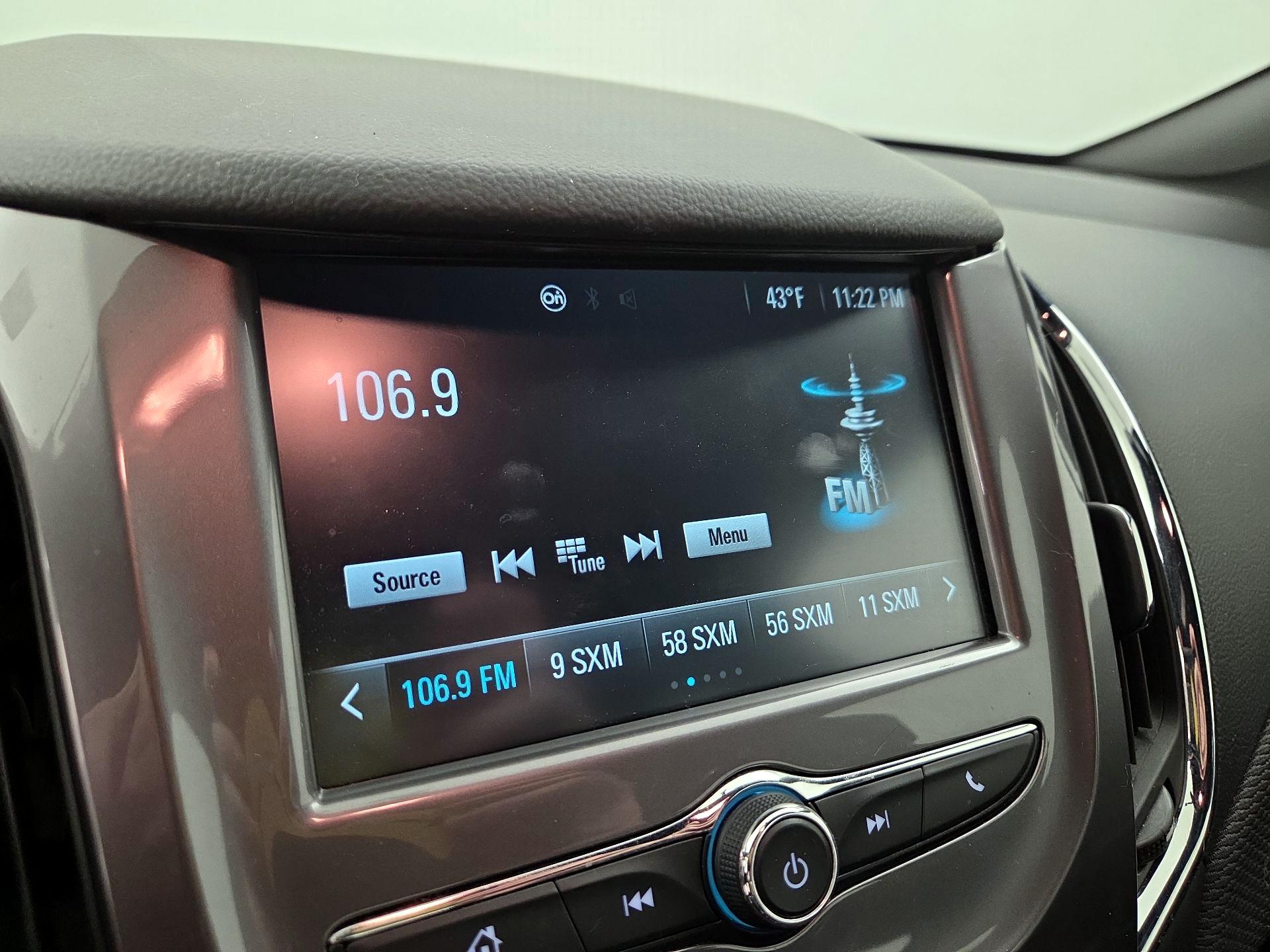 Thumbnail: 2016 Chevrolet Cruze - 15