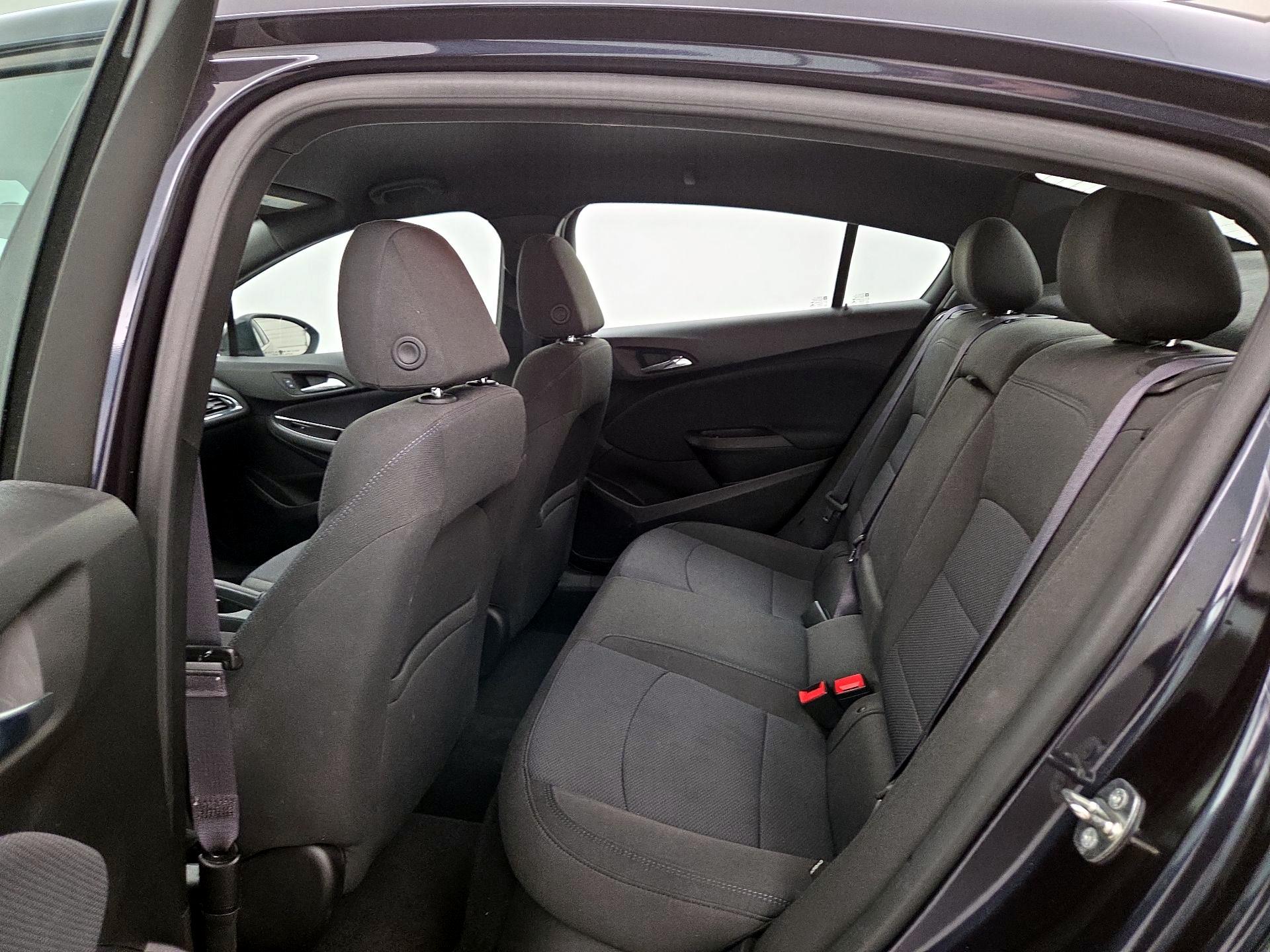 Thumbnail: 2016 Chevrolet Cruze - 19