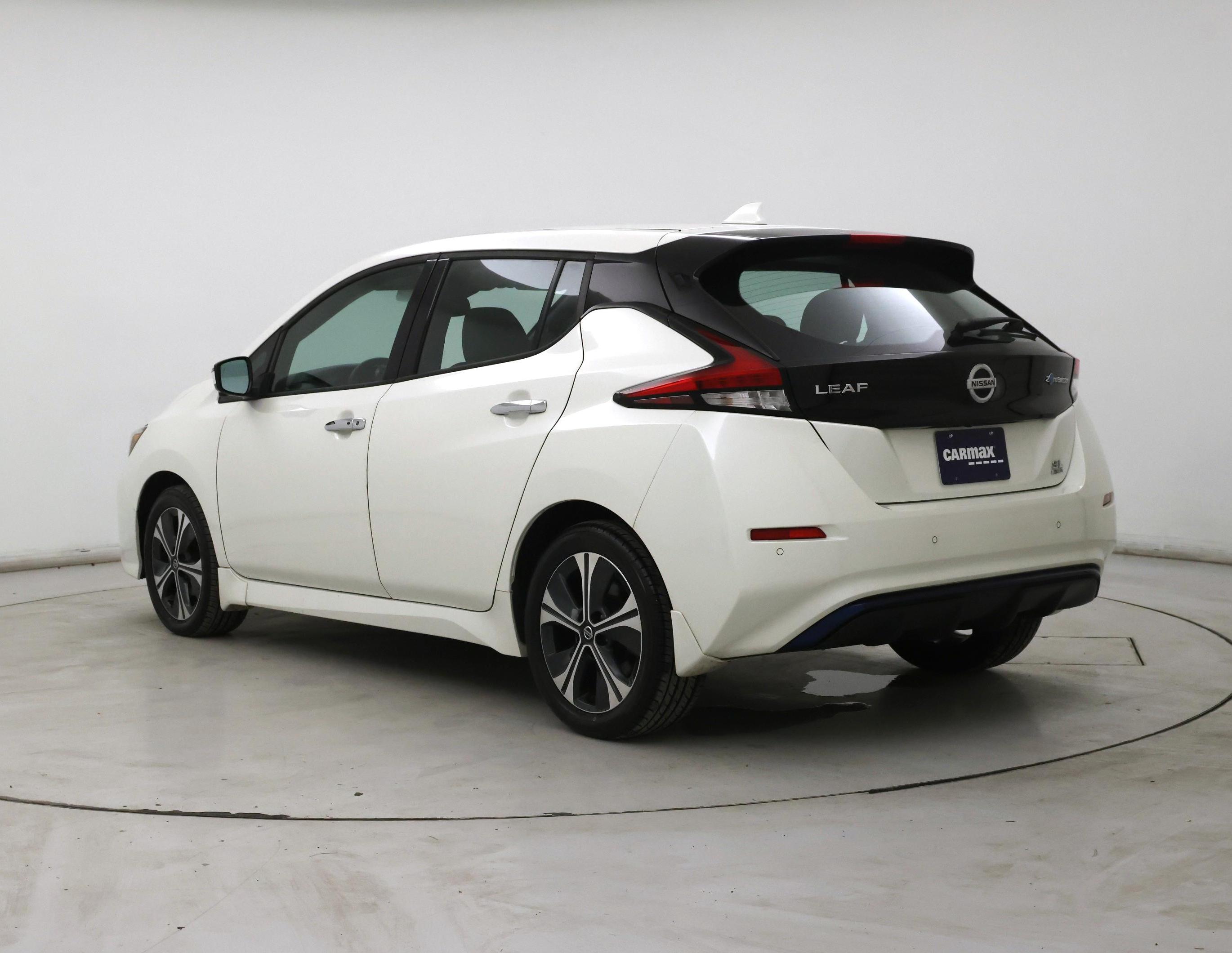 Thumbnail: 2020 Nissan Leaf - 2