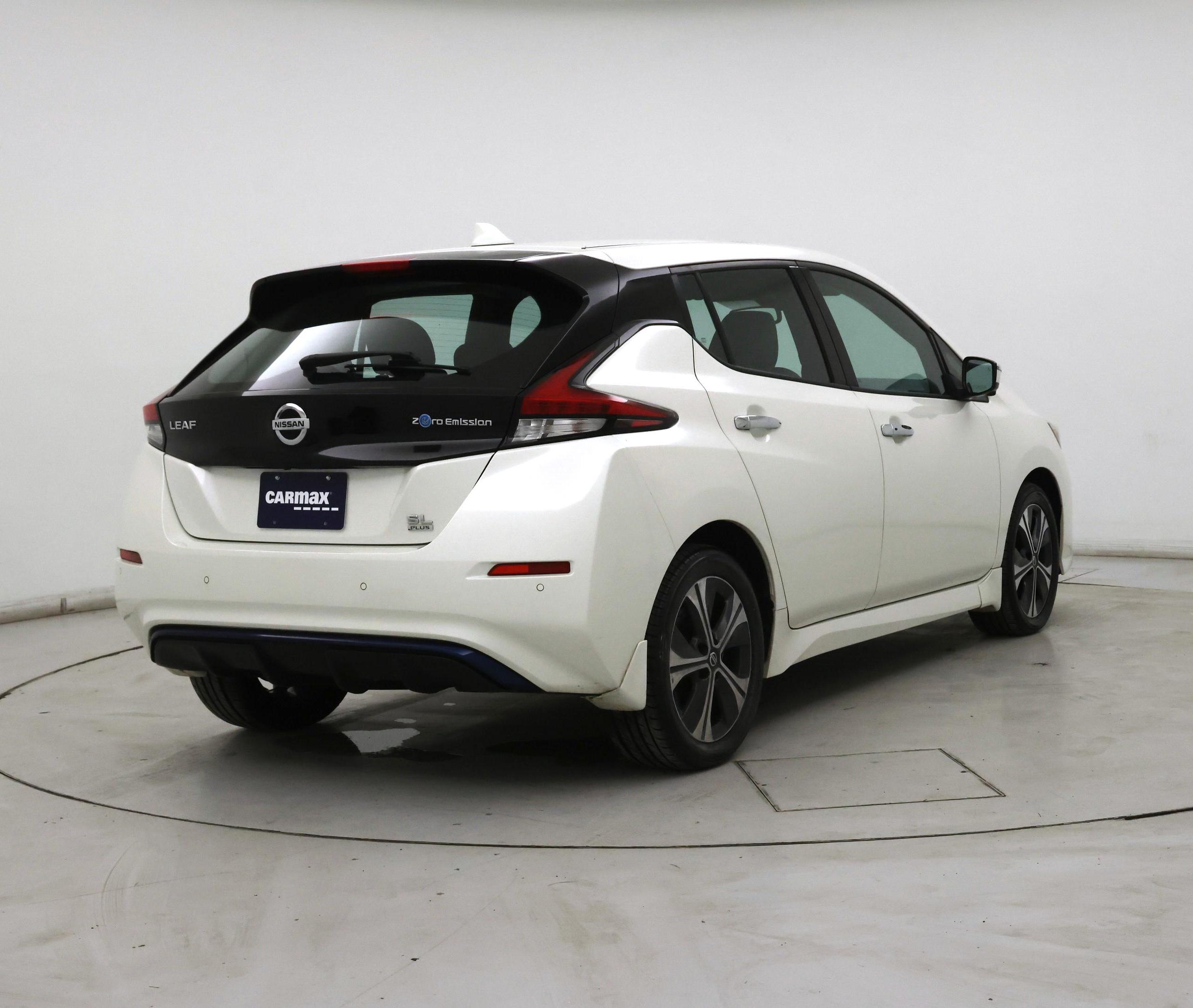 Thumbnail: 2020 Nissan Leaf - 8