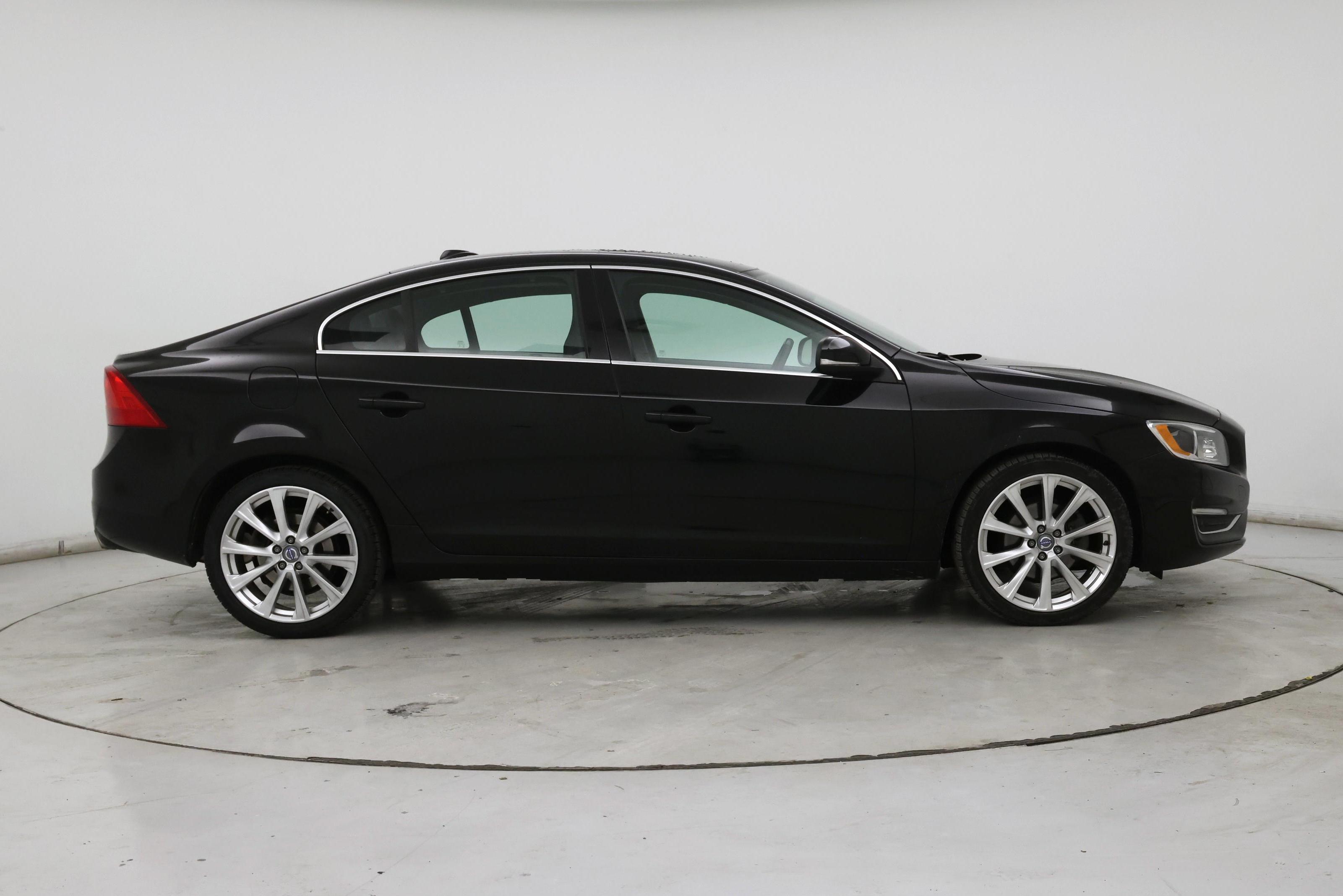 Thumbnail: 2016 Volvo S60 - 7