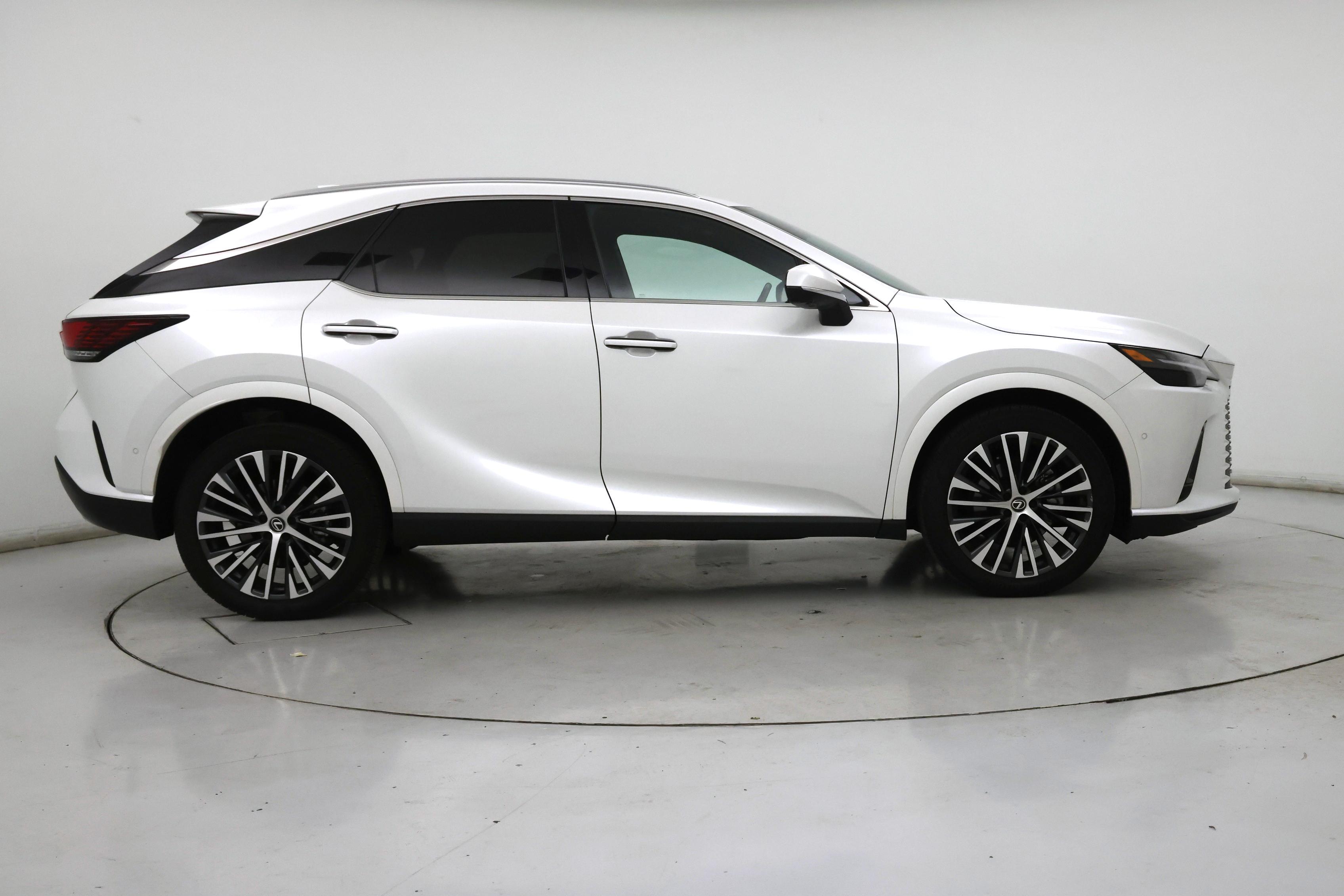 Thumbnail: 2024 Lexus RX - 7
